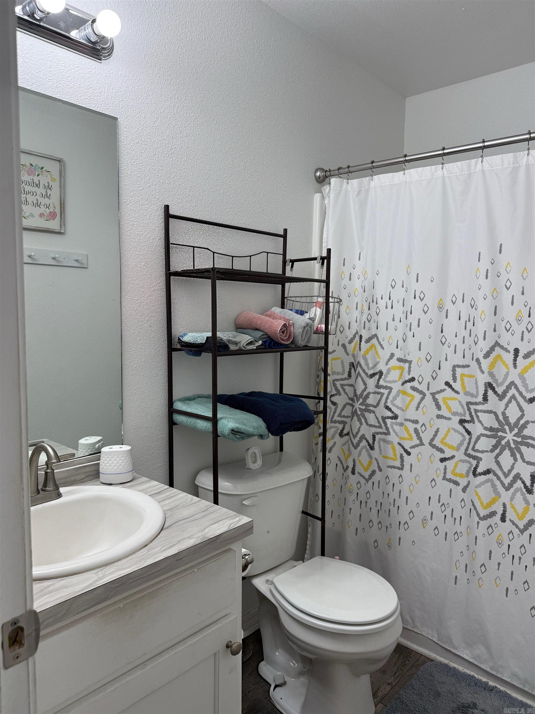 TAYLOR ESTATES - Residential