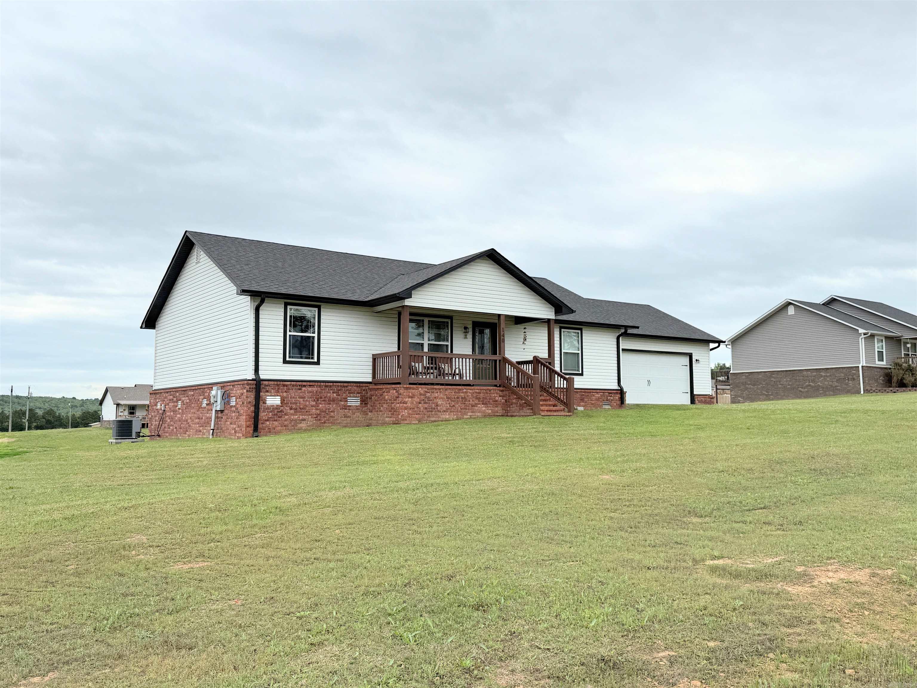 TAYLOR ESTATES - Residential