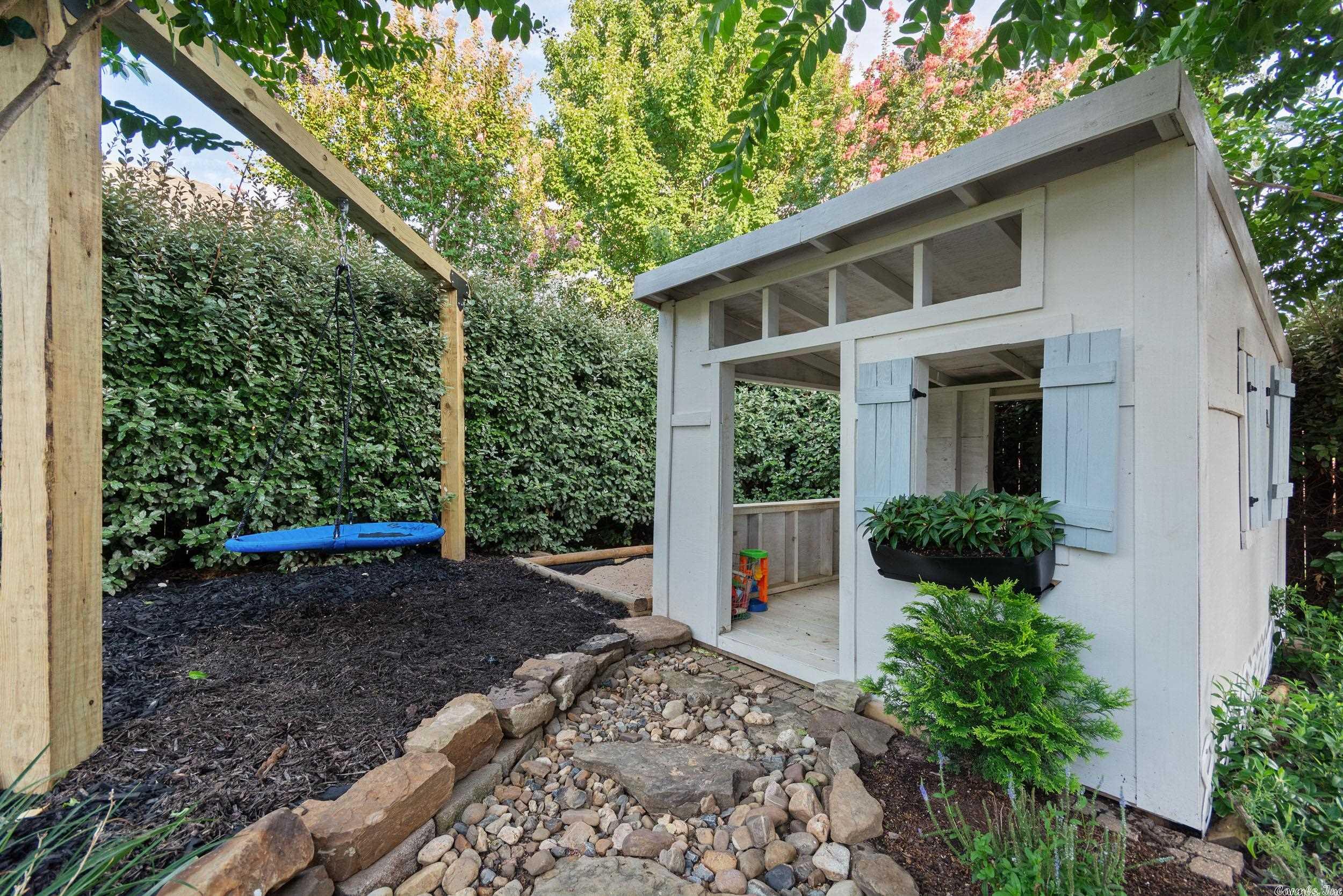 THE VILLAGES OF WELLINGTON - Residential