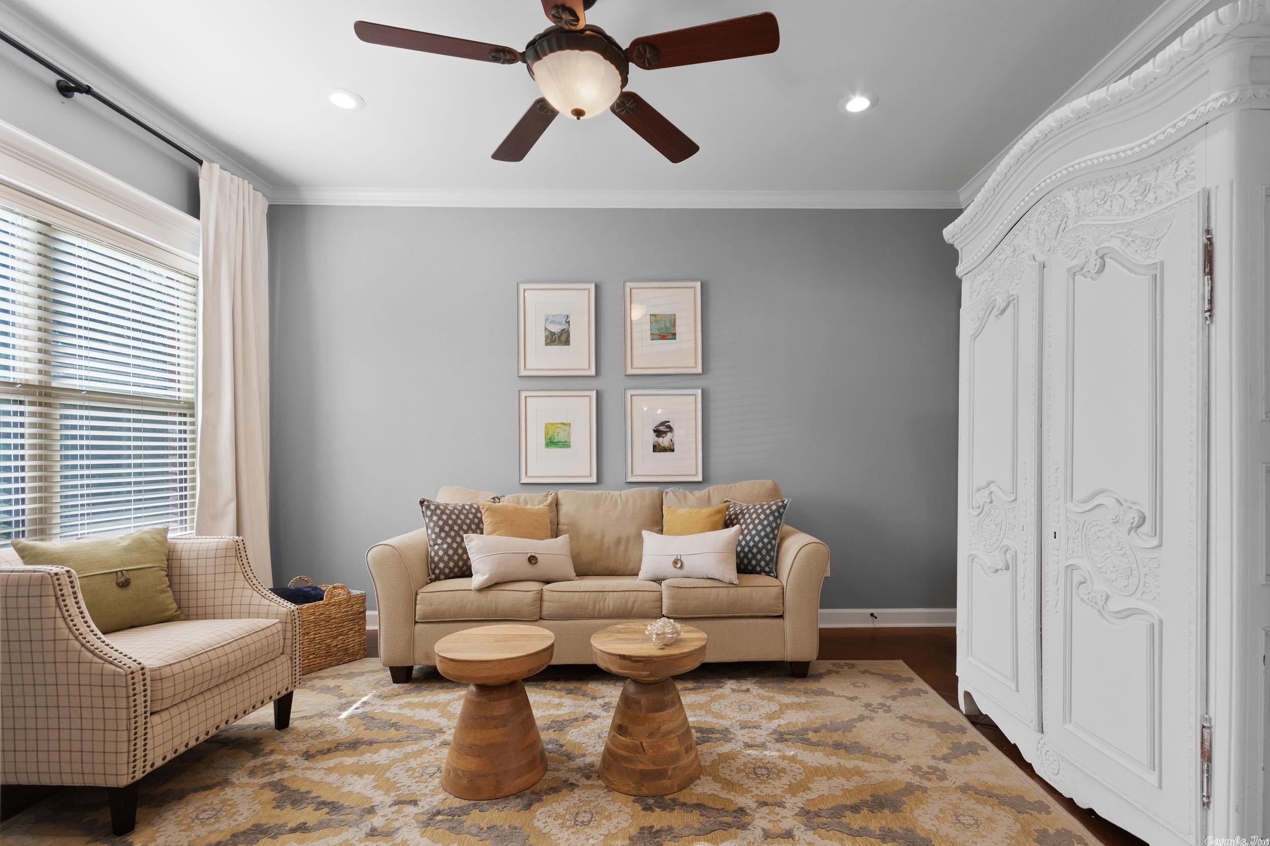 THE VILLAGES OF WELLINGTON - Residential