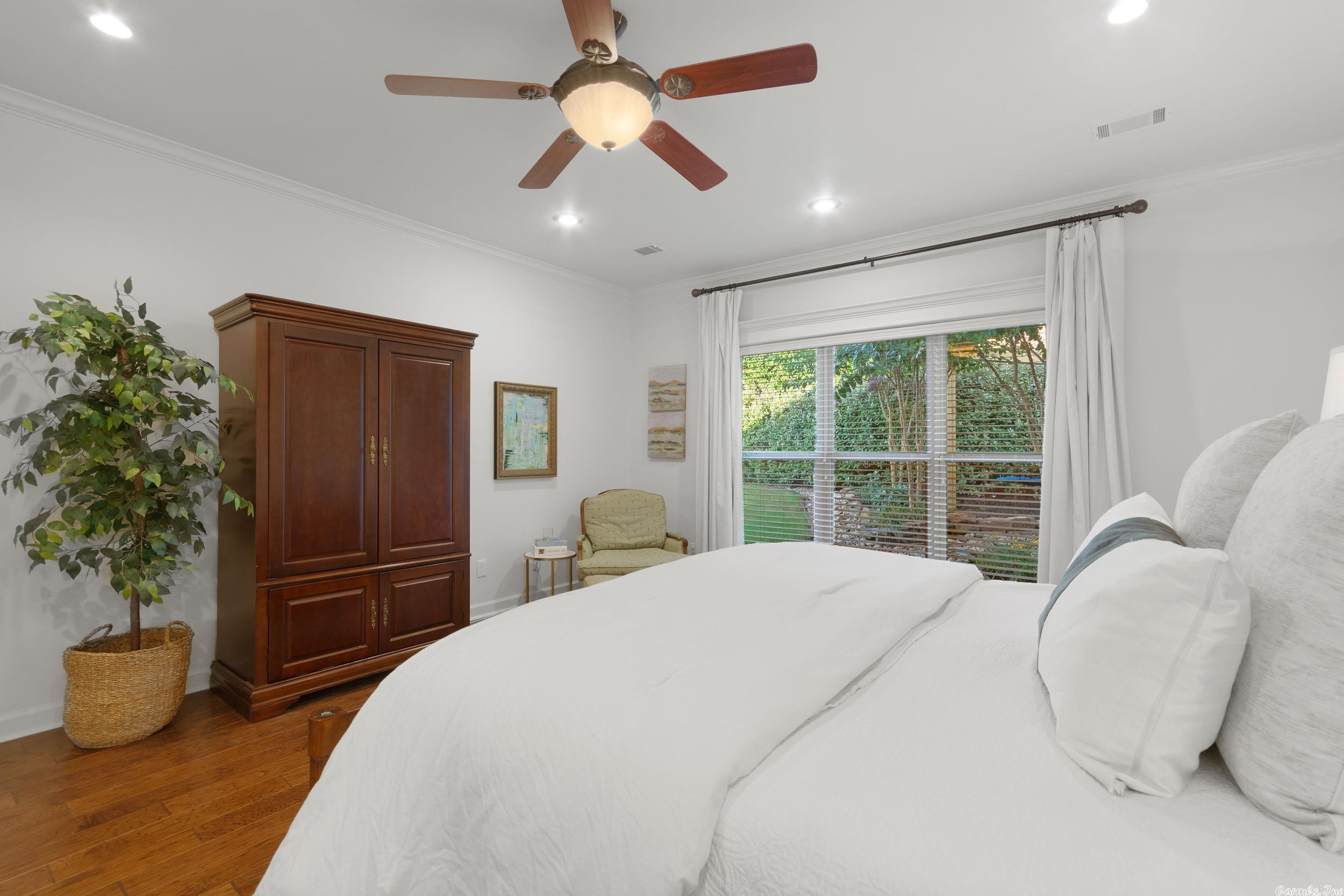 THE VILLAGES OF WELLINGTON - Residential