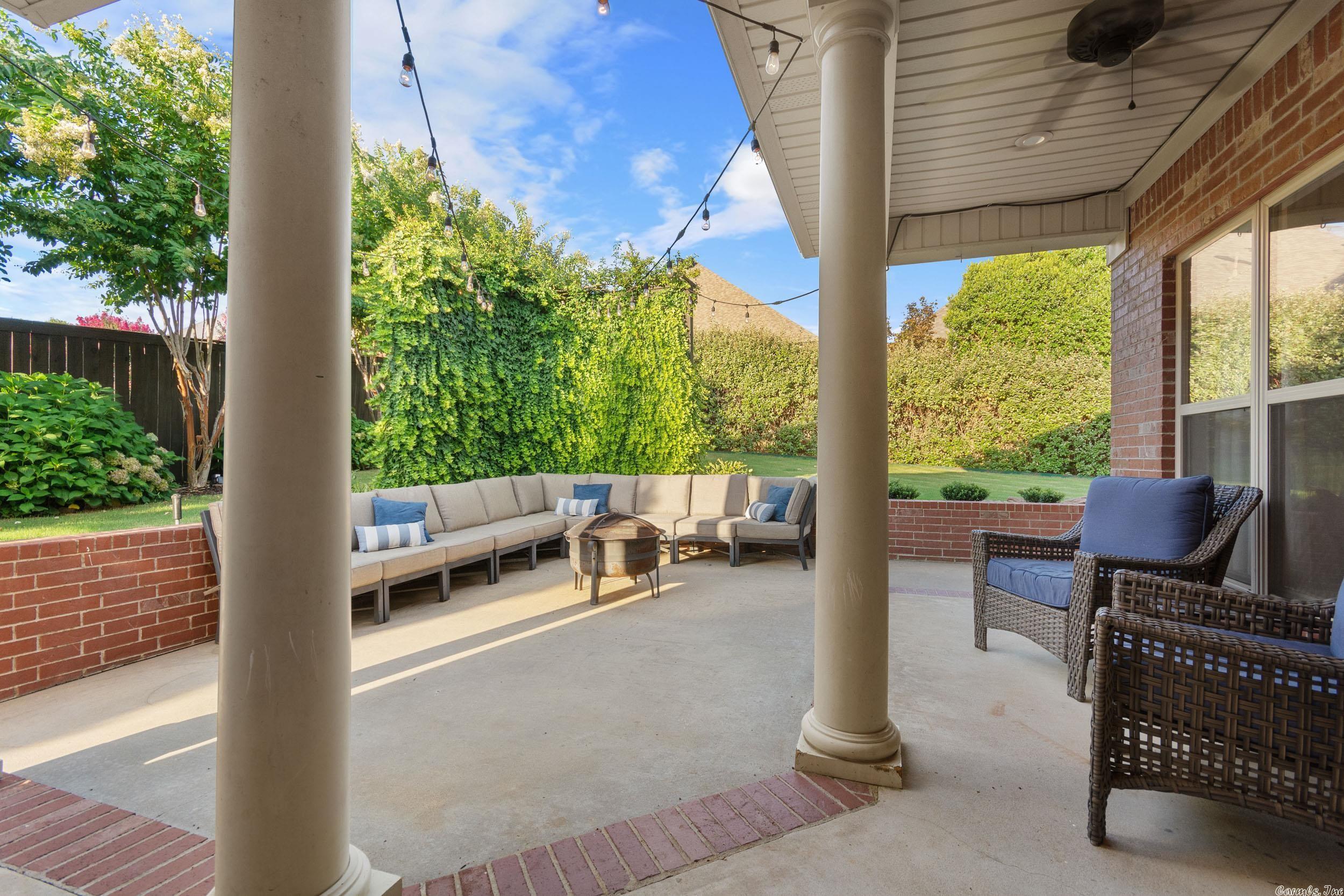 THE VILLAGES OF WELLINGTON - Residential