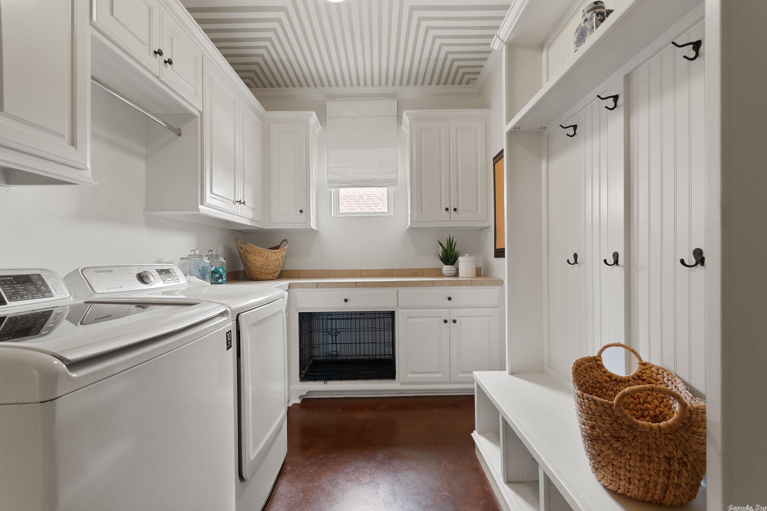 THE VILLAGES OF WELLINGTON - Residential