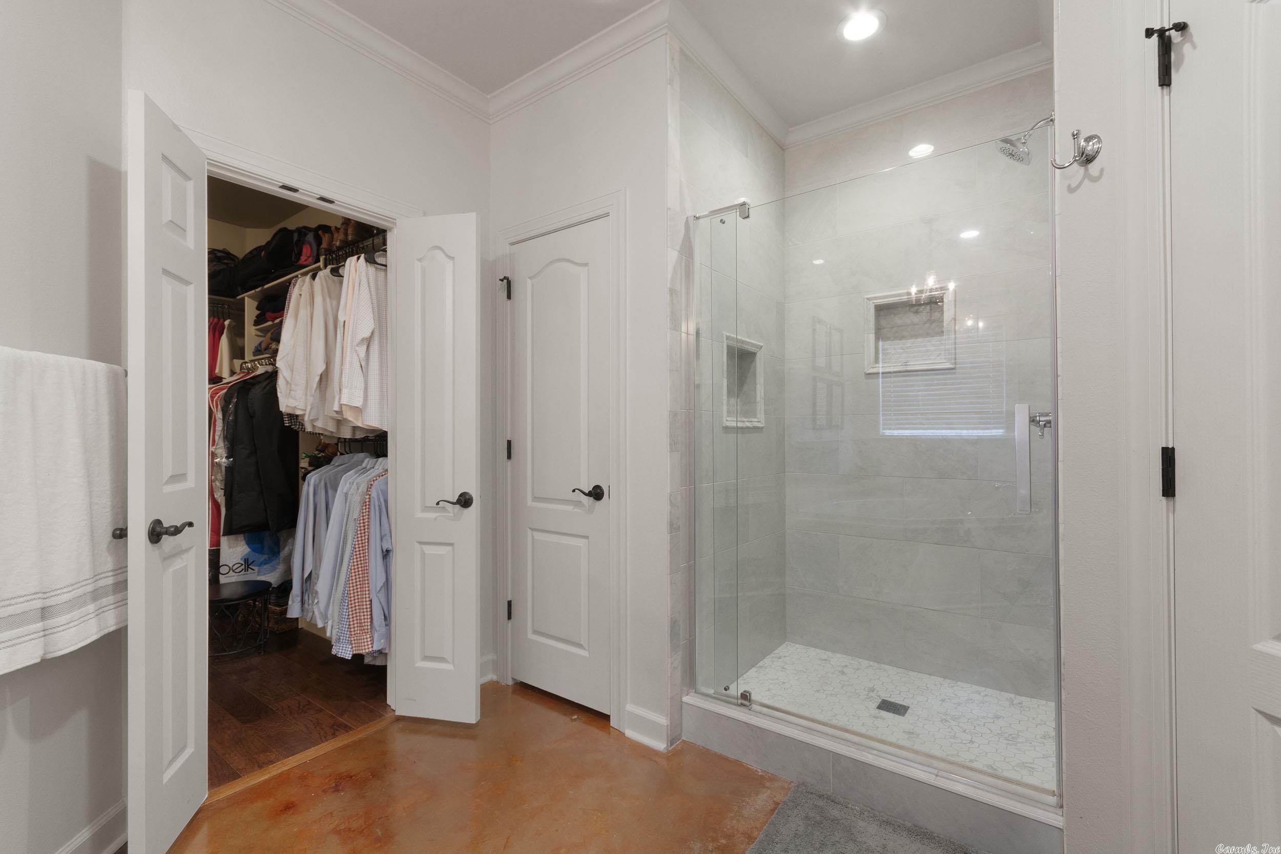 THE VILLAGES OF WELLINGTON - Residential