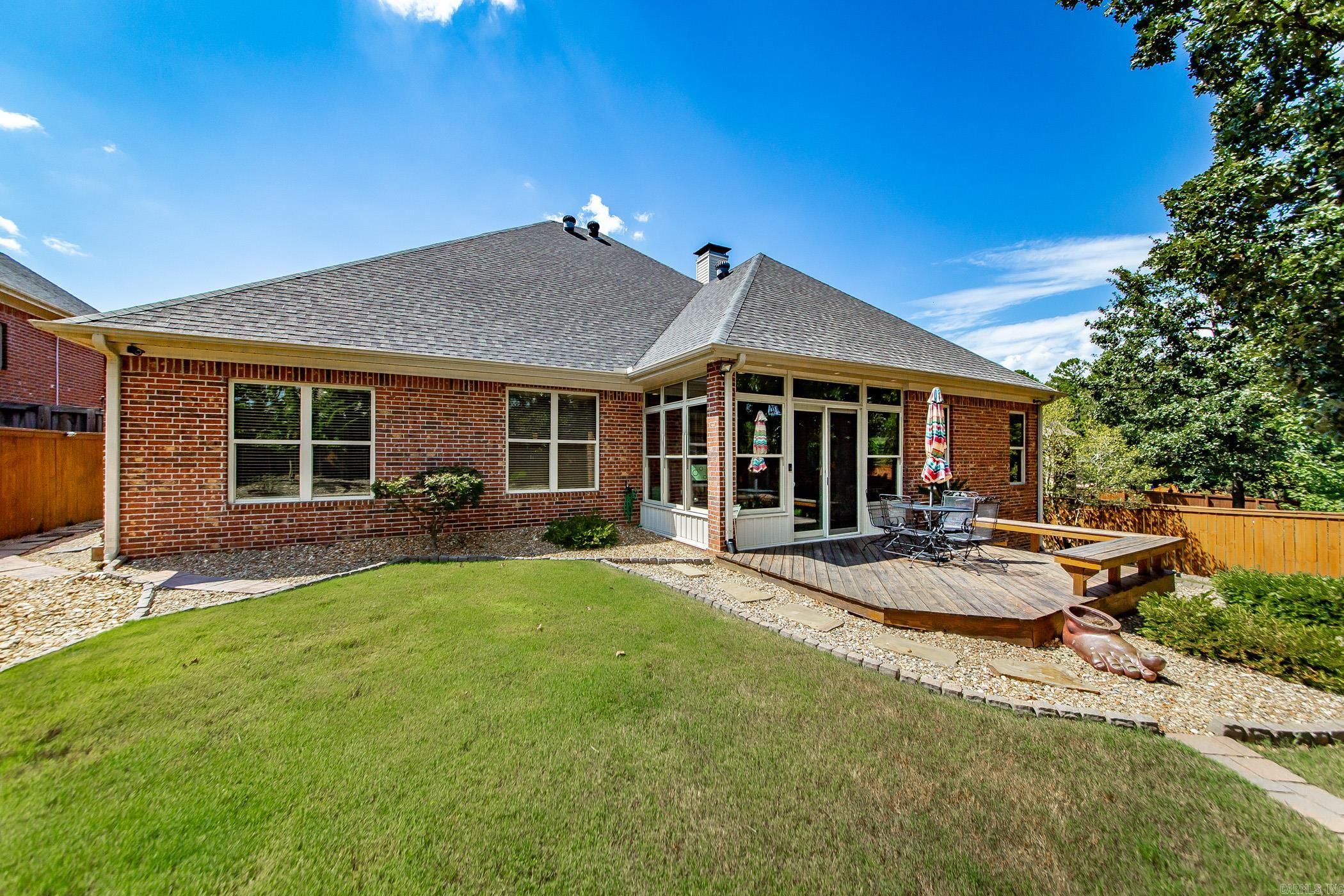 CHENAL VALLEY "TOURNAY CIRCLE" - Residential