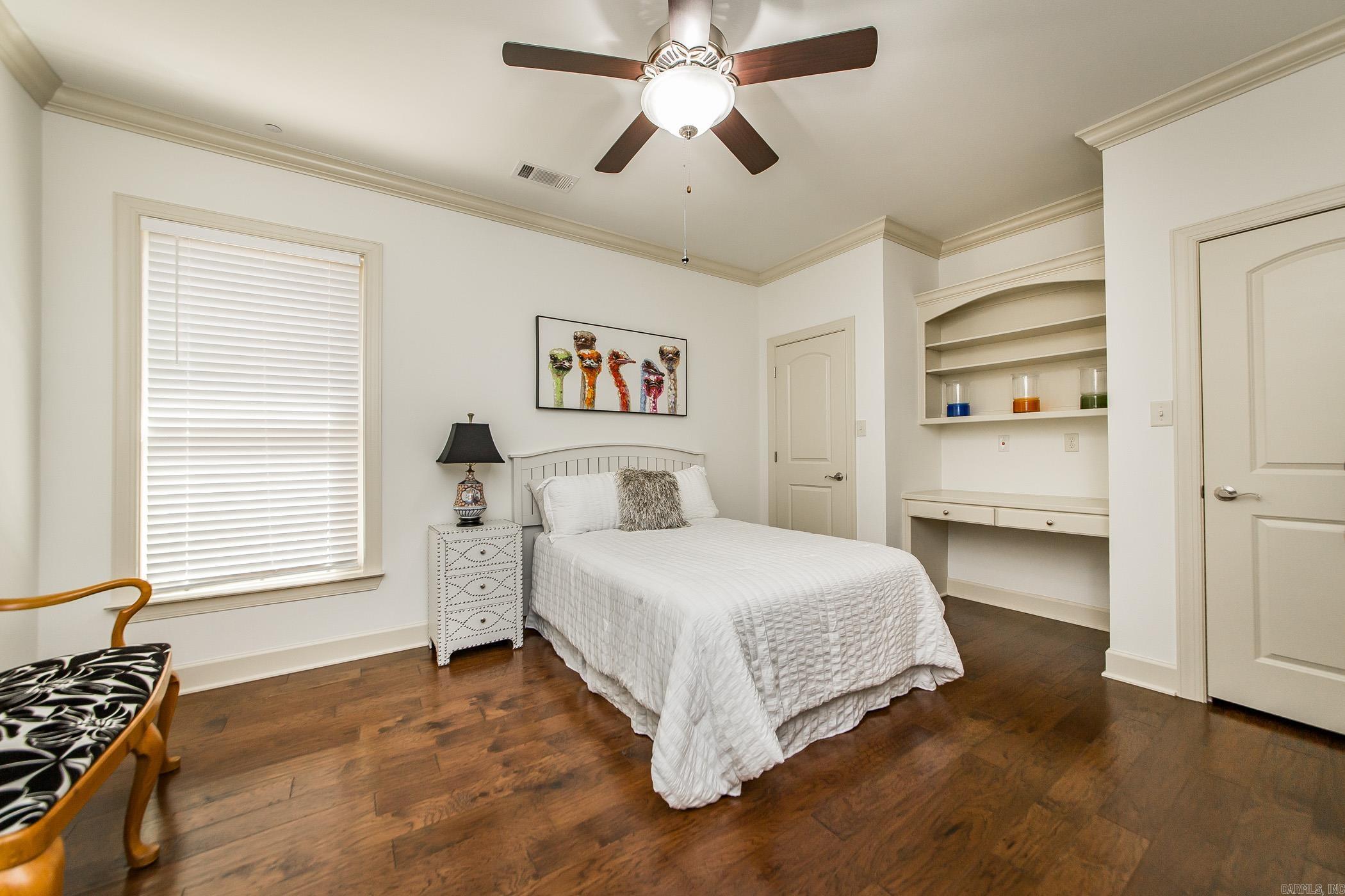 CHENAL VALLEY "TOURNAY CIRCLE" - Residential