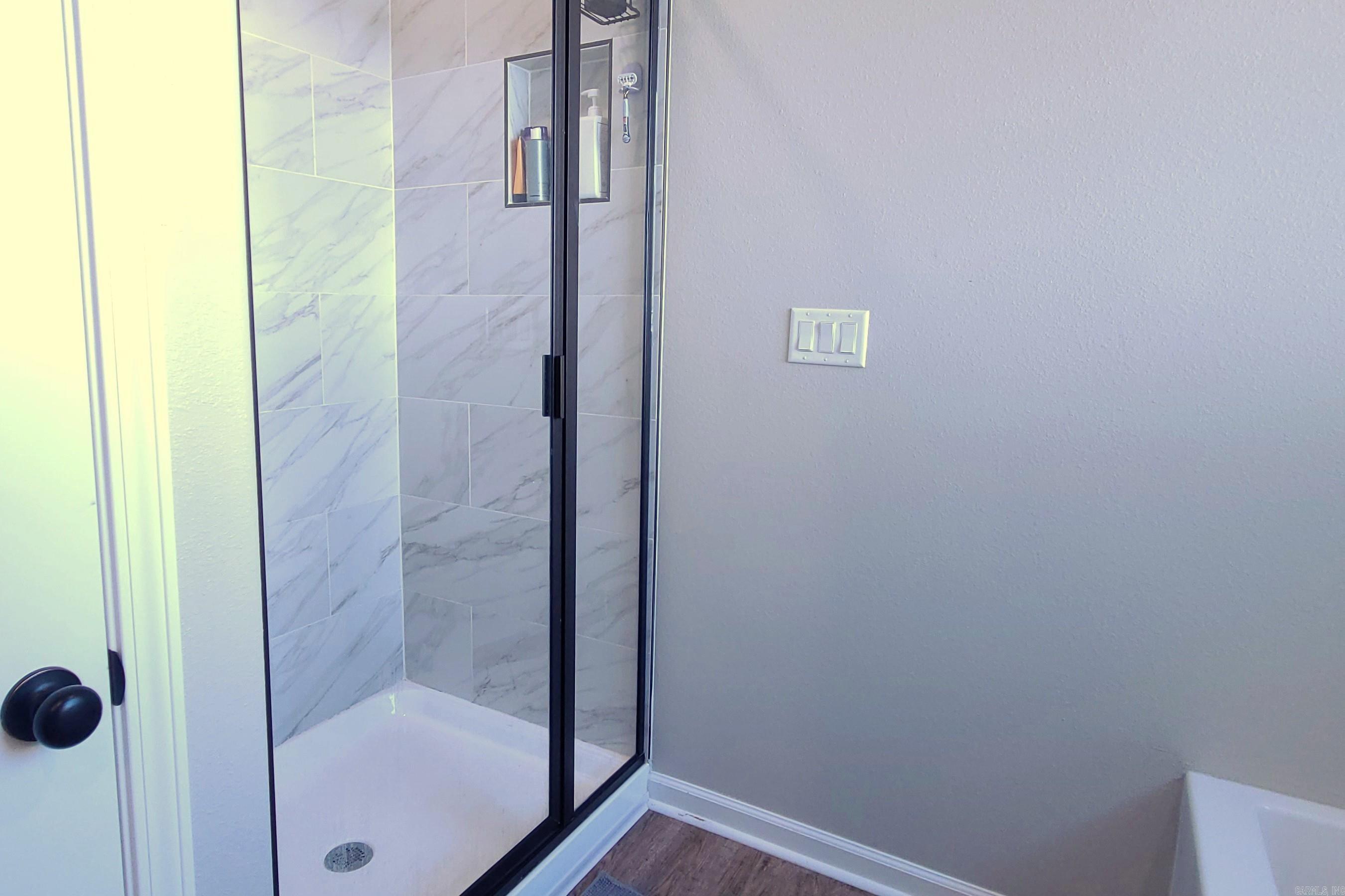 Diamondhead J - Residential