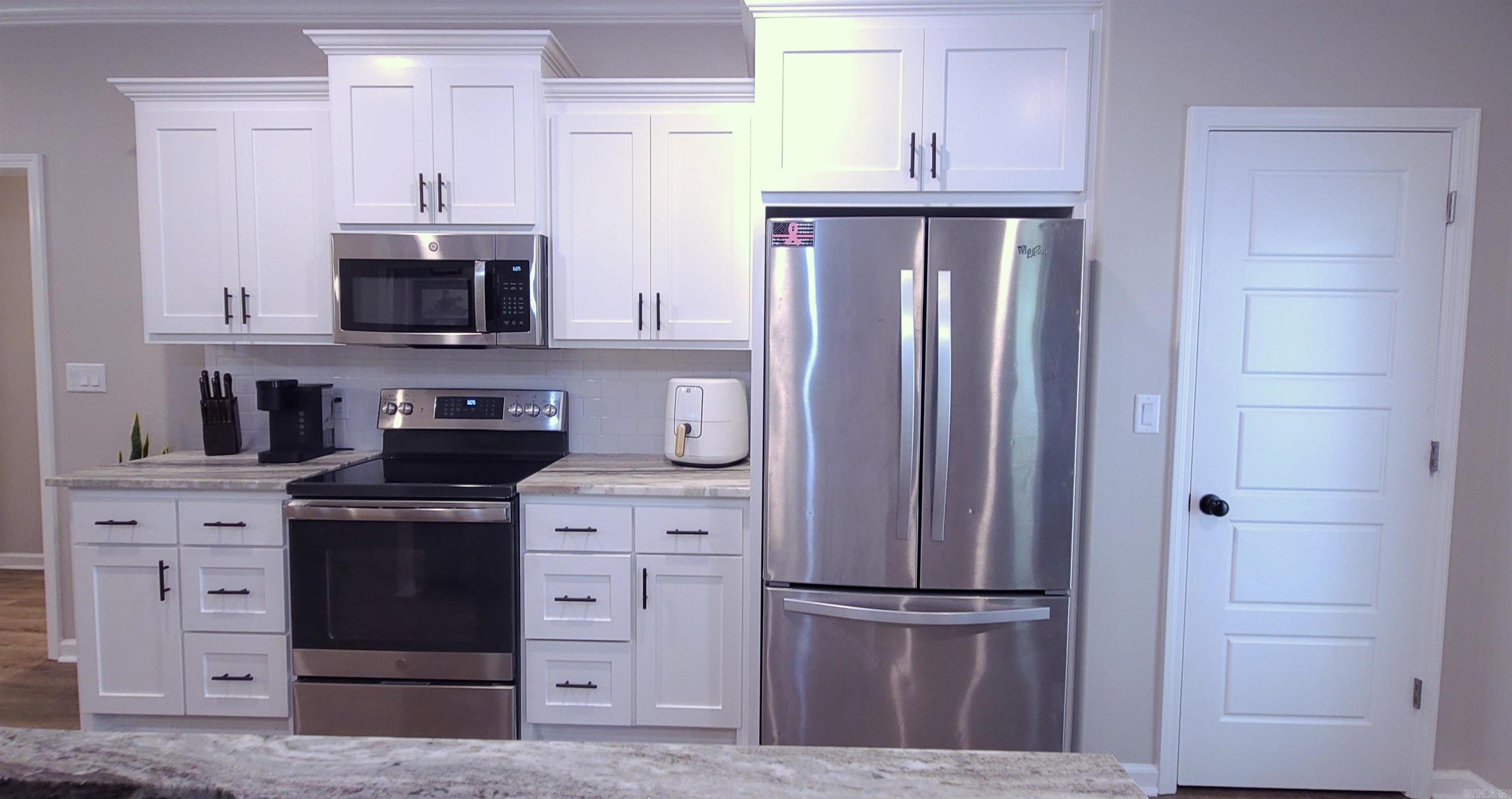 Diamondhead J - Residential
