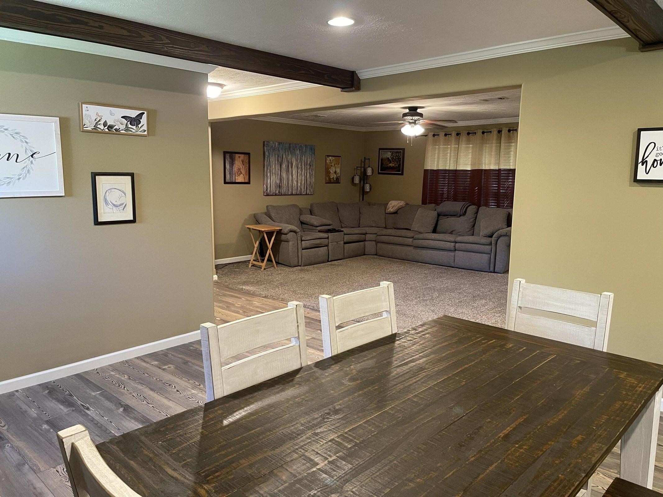 STILL HOUSE HILL - Residential