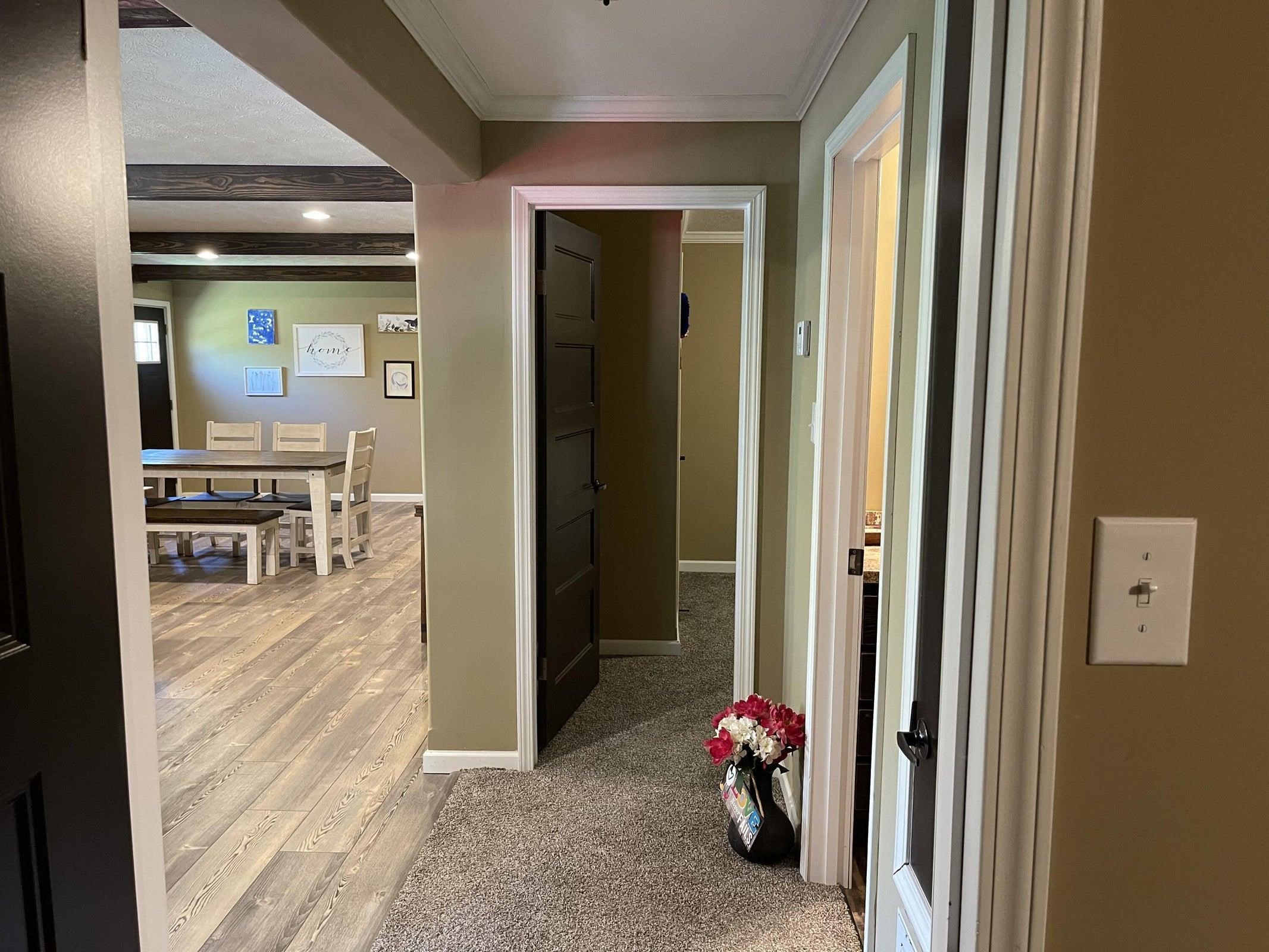 STILL HOUSE HILL - Residential