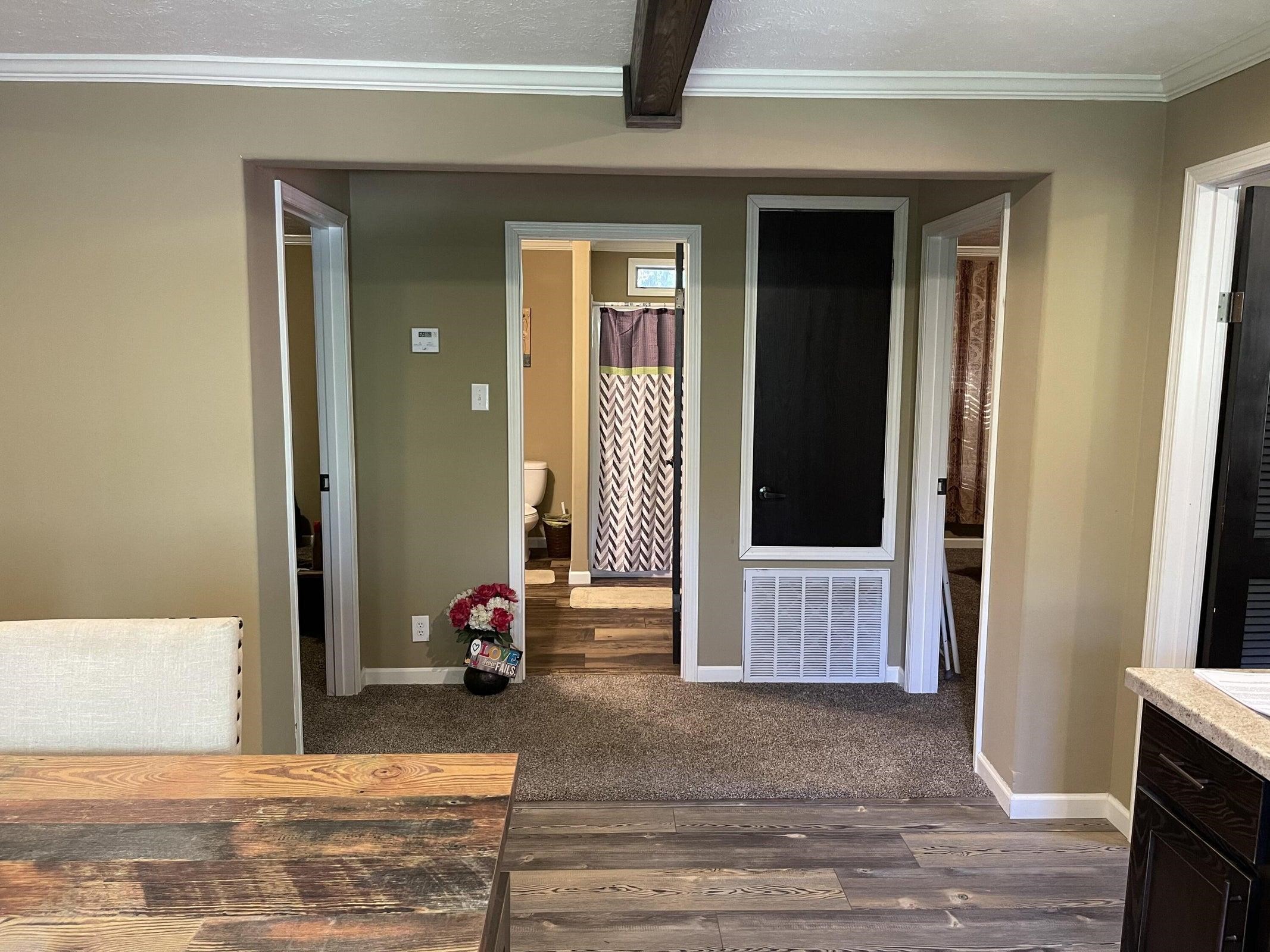 STILL HOUSE HILL - Residential