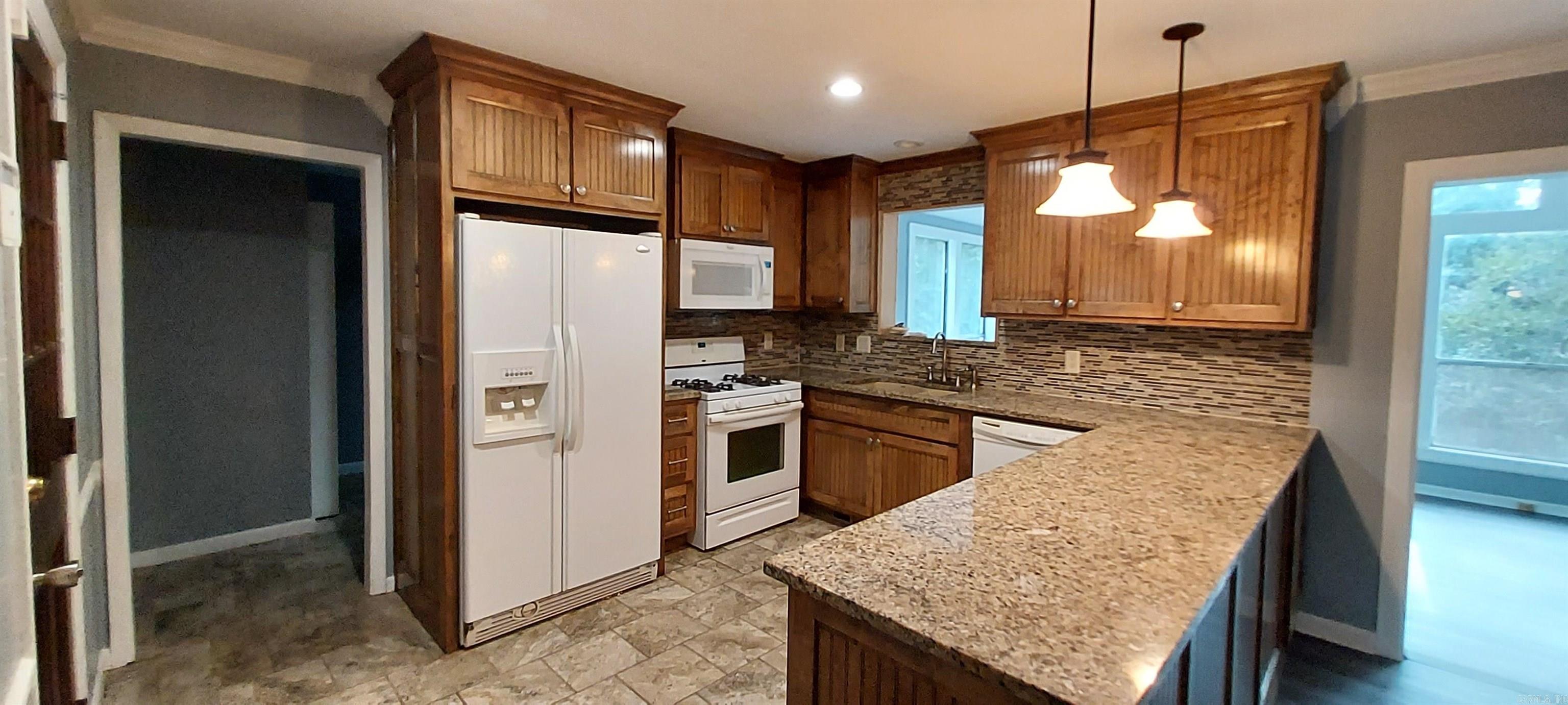 BELLE PT - Residential