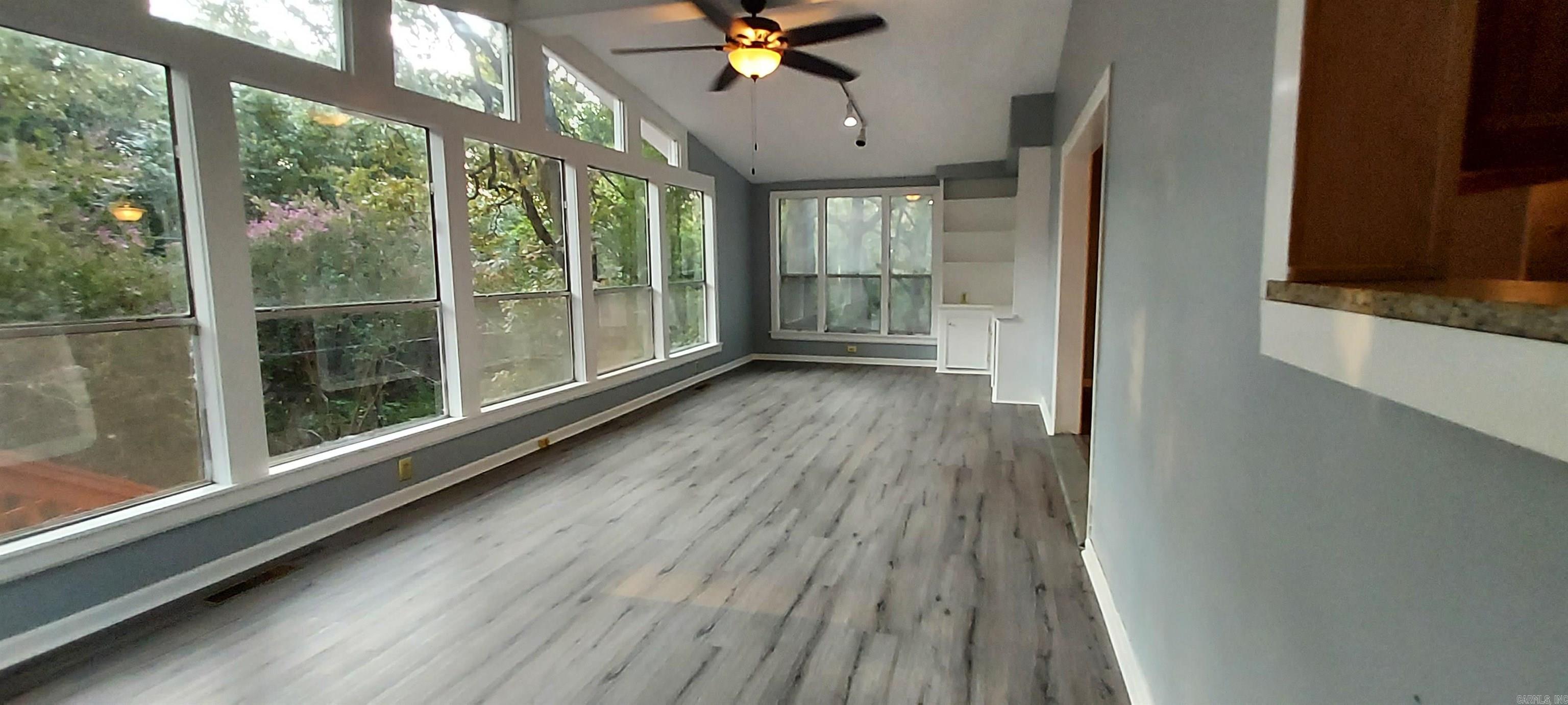 BELLE PT - Residential