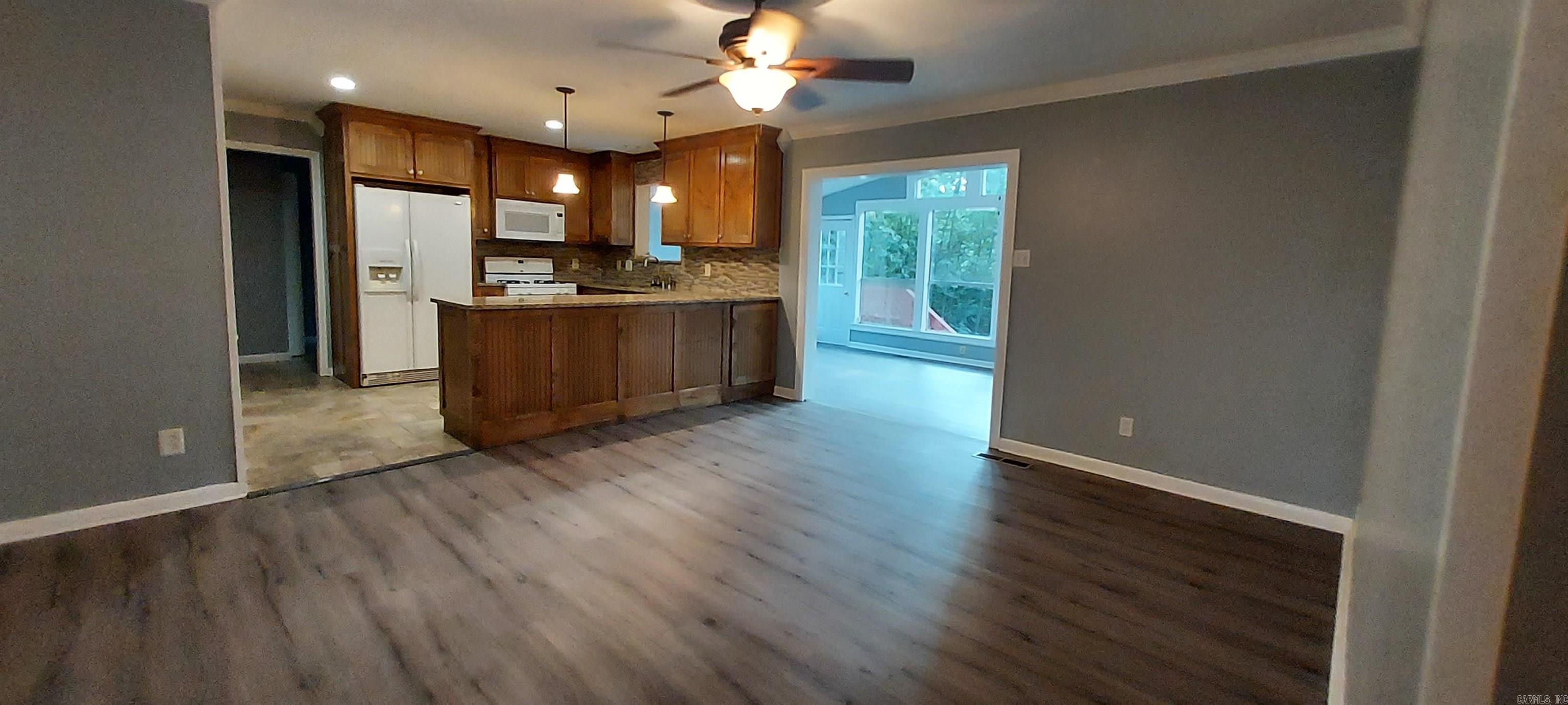 BELLE PT - Residential