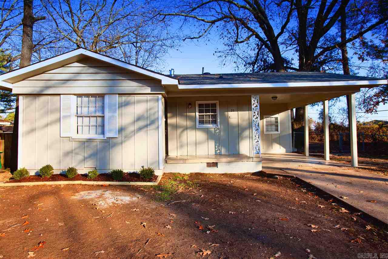 Cute 3BD/1.5BA in Little Rock that is waiting for you to call home. Luxury vinyl flooring in living spaces. Carpet in bedrooms. Spacious backyard perfect for anyone with kids or pets. This property is managed by Hoffman Team so beware of scammers - we will never ask you to Cashapp us money. The lease for this property is for 18 months to 2 years with a 3% increase after the first year. Income must be 3x the amount of rent. Deposit, first monthās rent, and the $50 administration fee due before move in. This property does not accept section 8.