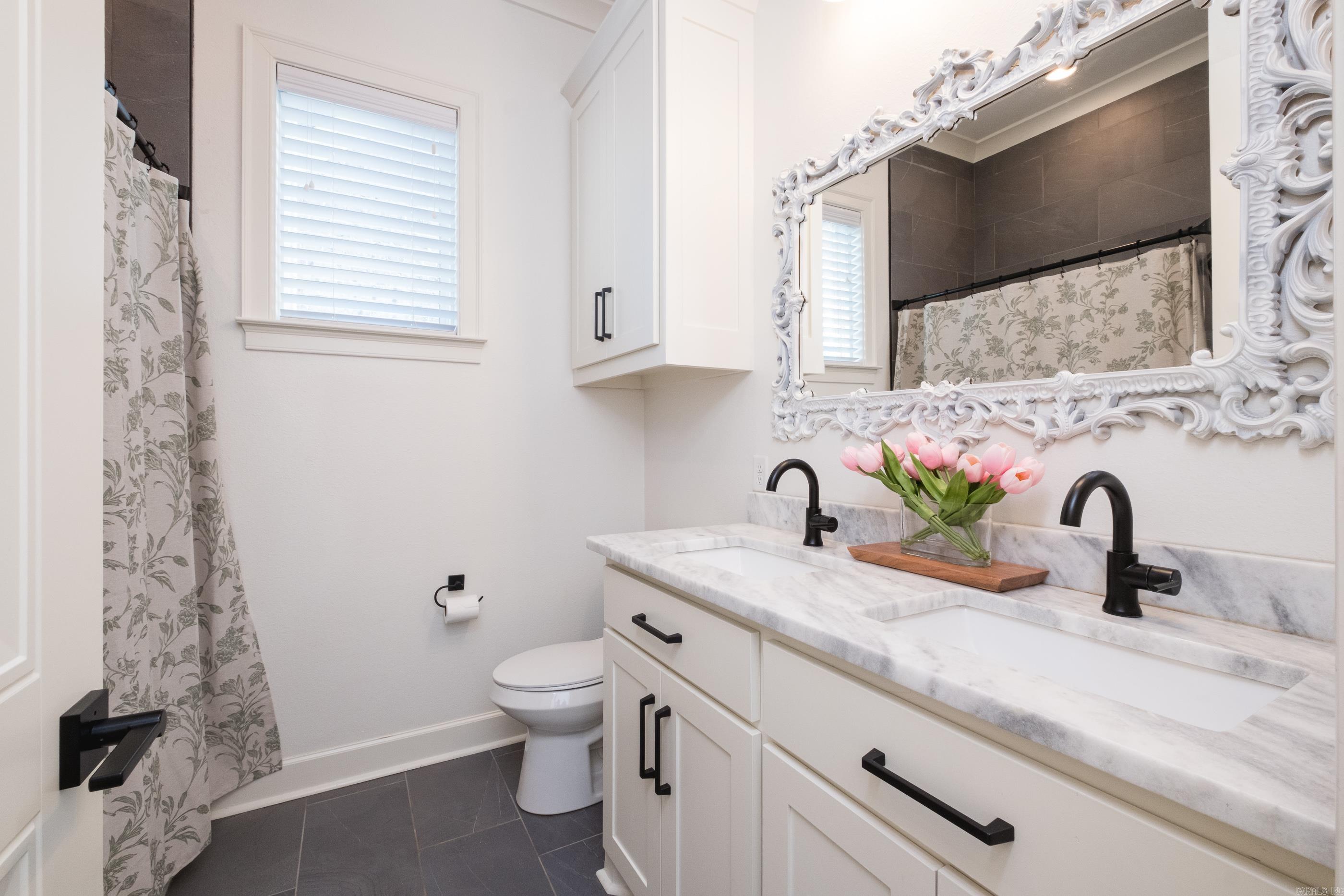 FIELDS OF HURRICANE LAKE ESTATES - Residential