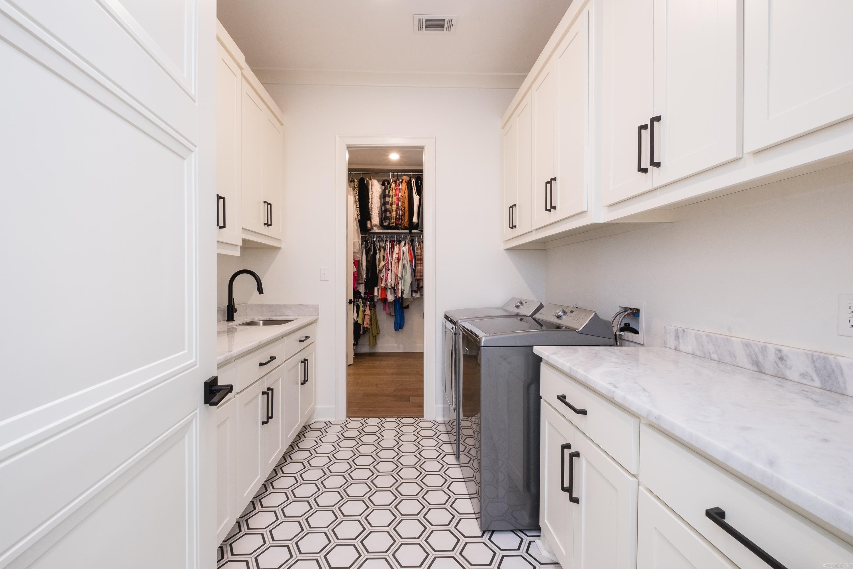 FIELDS OF HURRICANE LAKE ESTATES - Residential