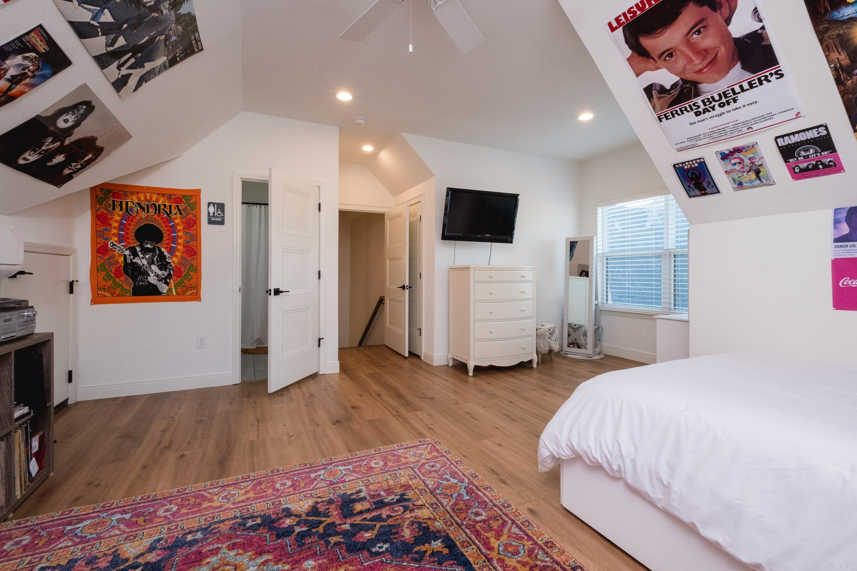 FIELDS OF HURRICANE LAKE ESTATES - Residential