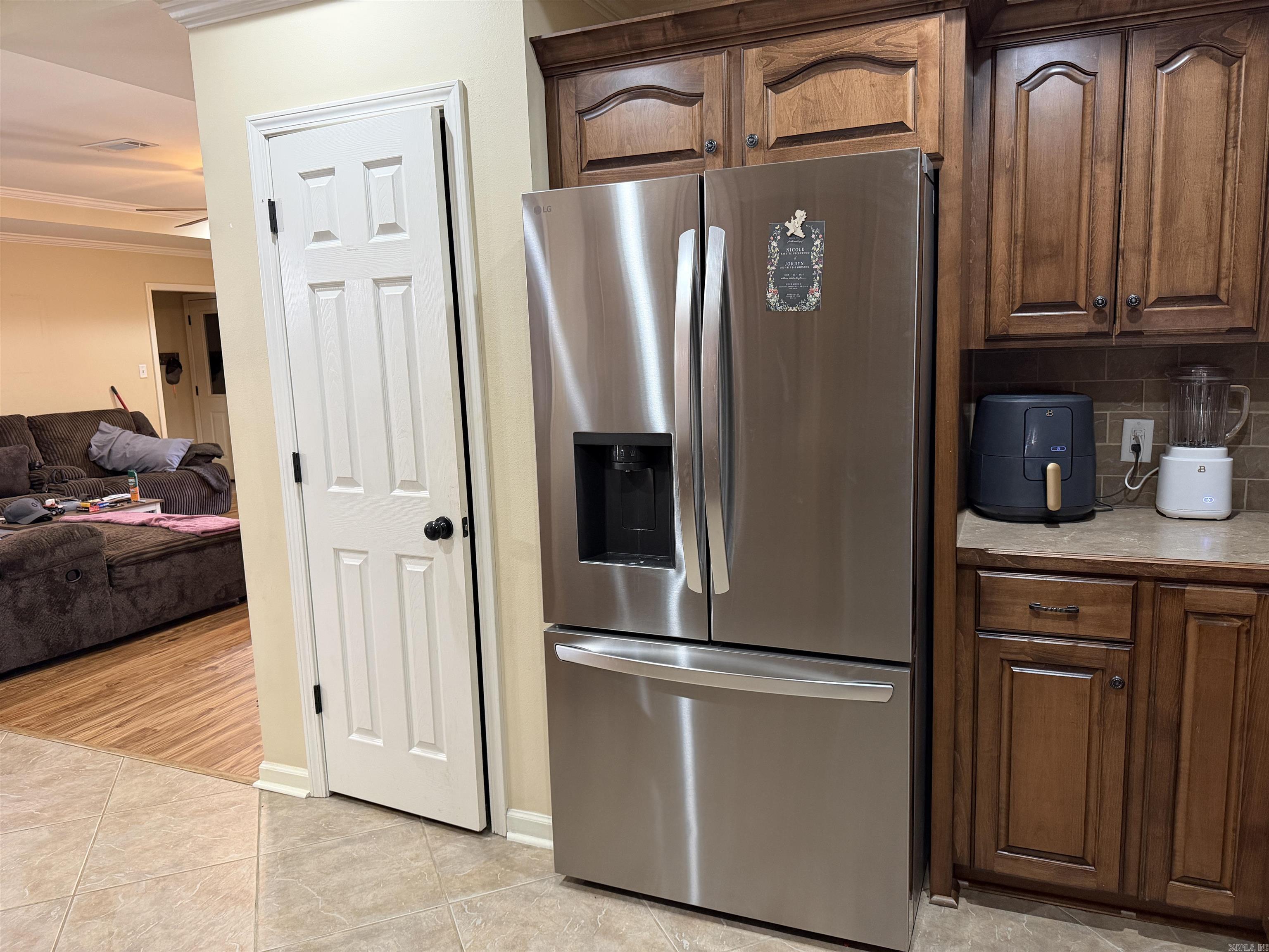 SMOKEY RIDGE - Residential