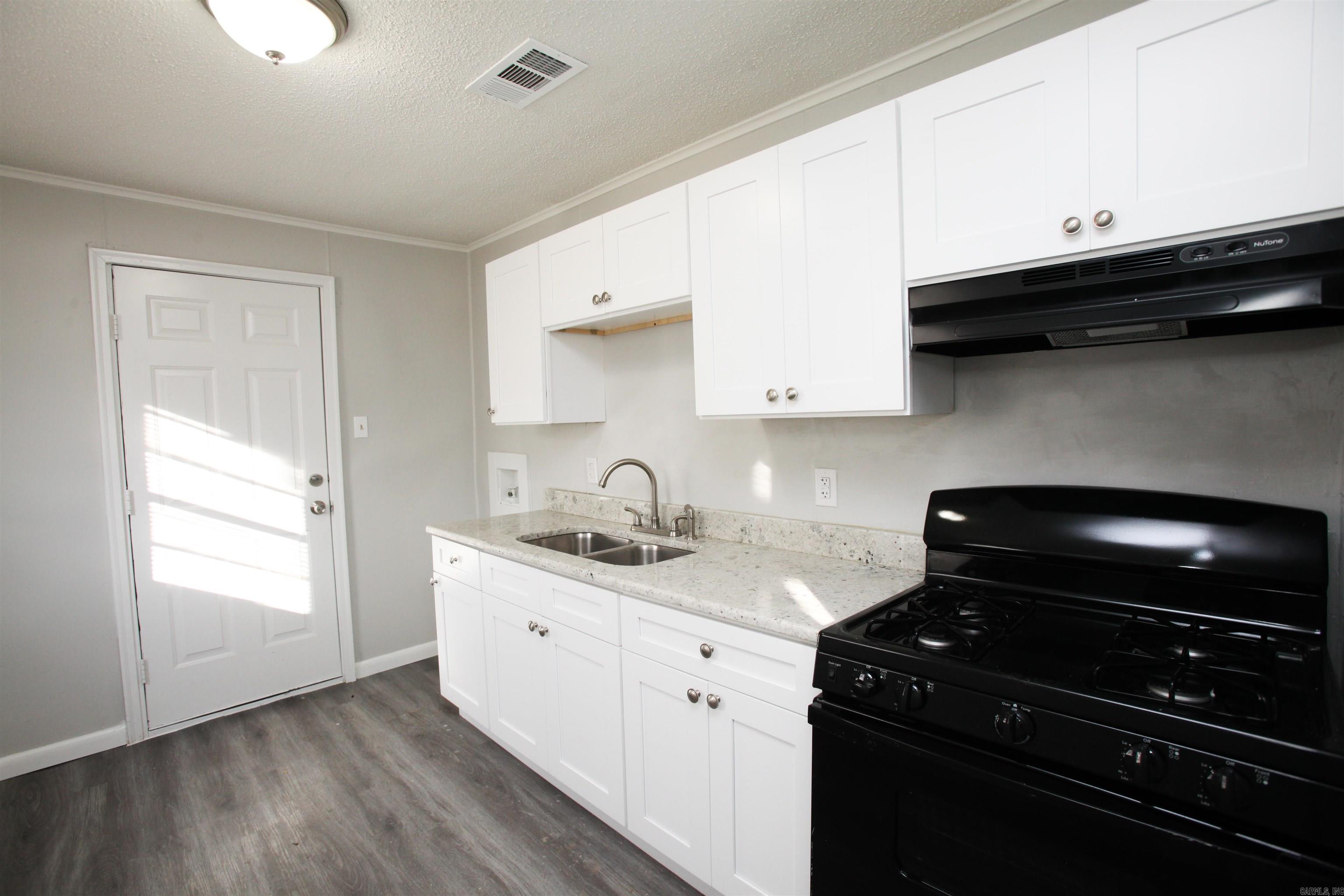 Sunnyside Hills - Residential Lease