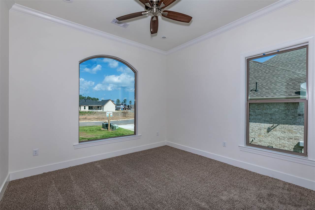 CHENAL VALLEY "CAUREL COURT" - Residential