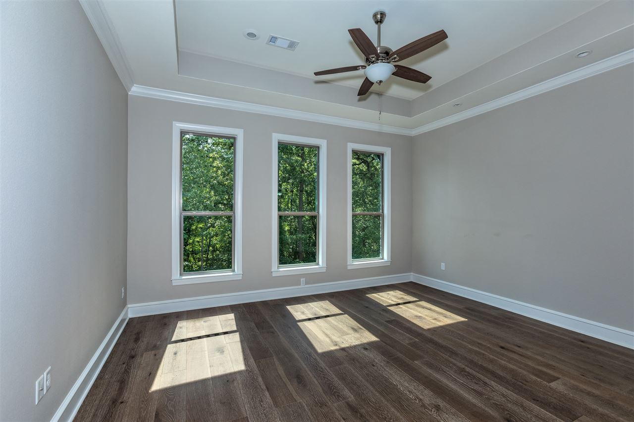 CHENAL VALLEY "CAUREL COURT" - Residential