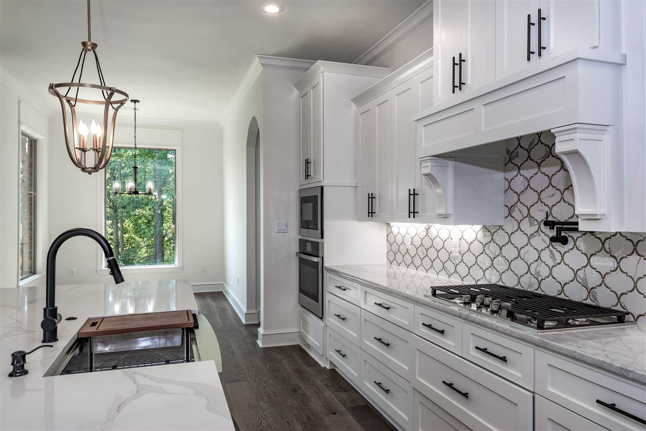 CHENAL VALLEY "CAUREL COURT" - Residential