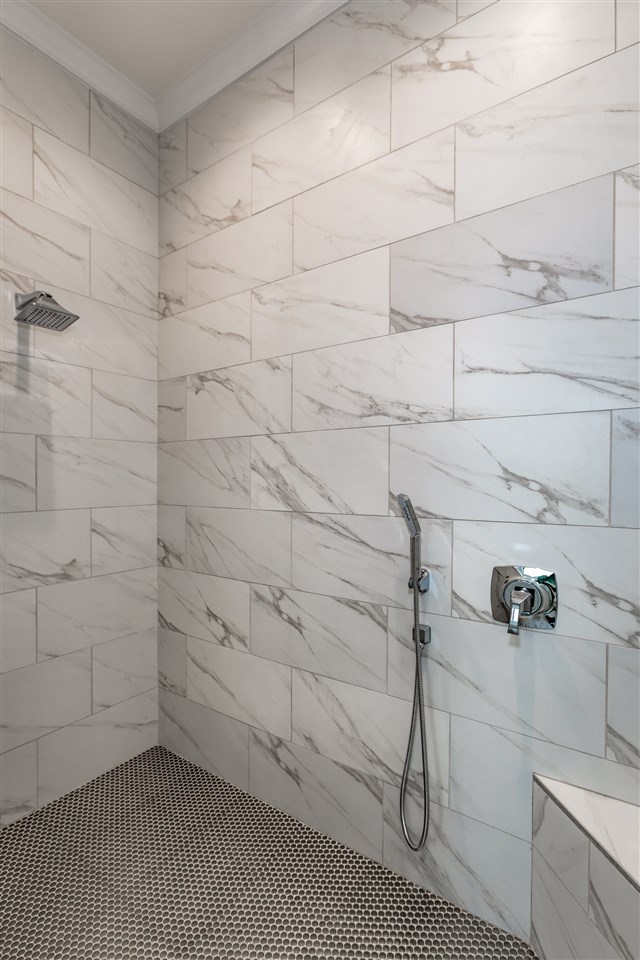 CHENAL VALLEY "CAUREL COURT" - Residential