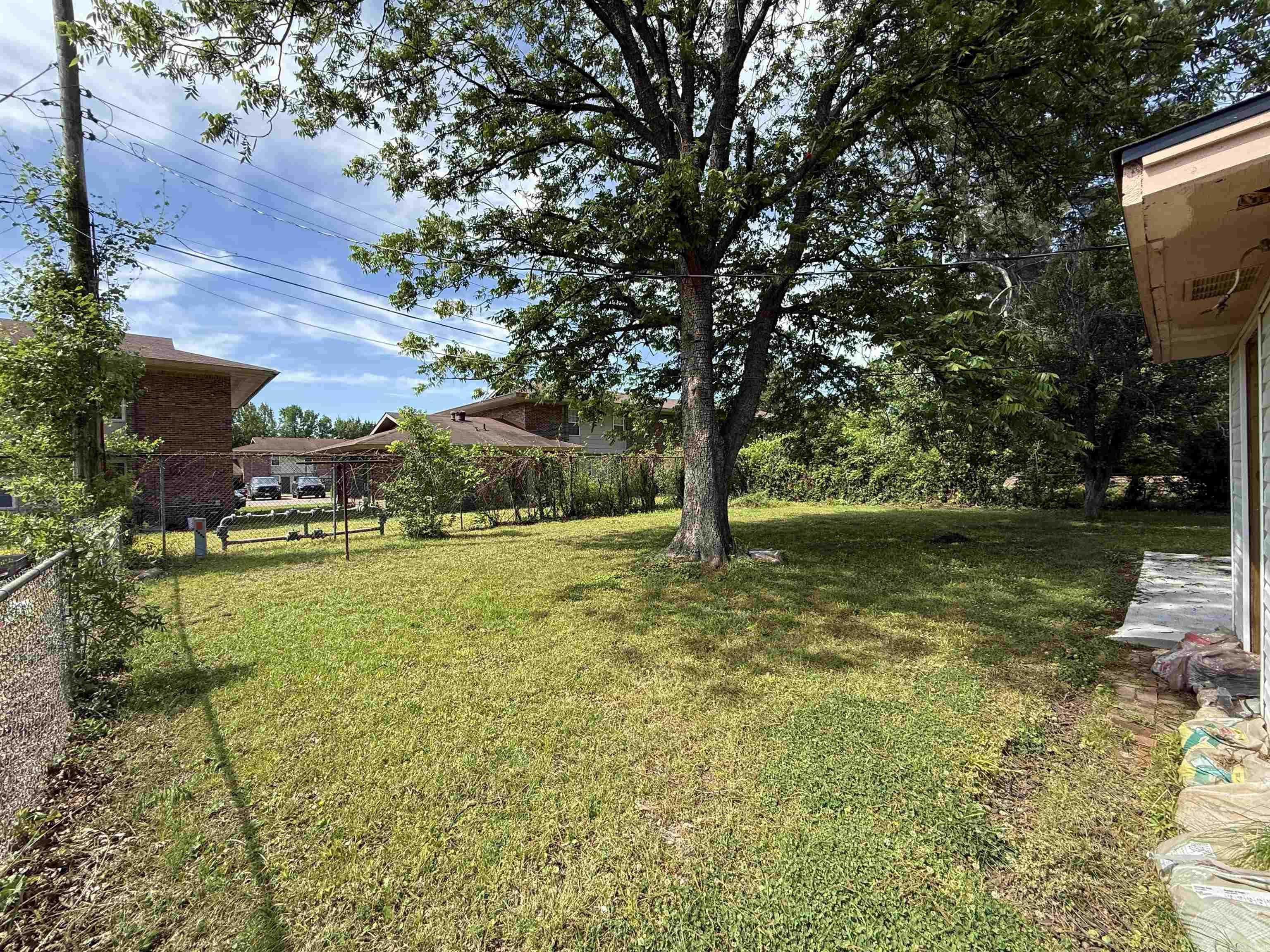 BELLAIRE - Residential