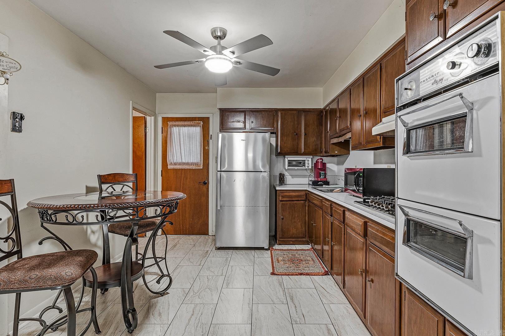 BELLAIRE - Residential