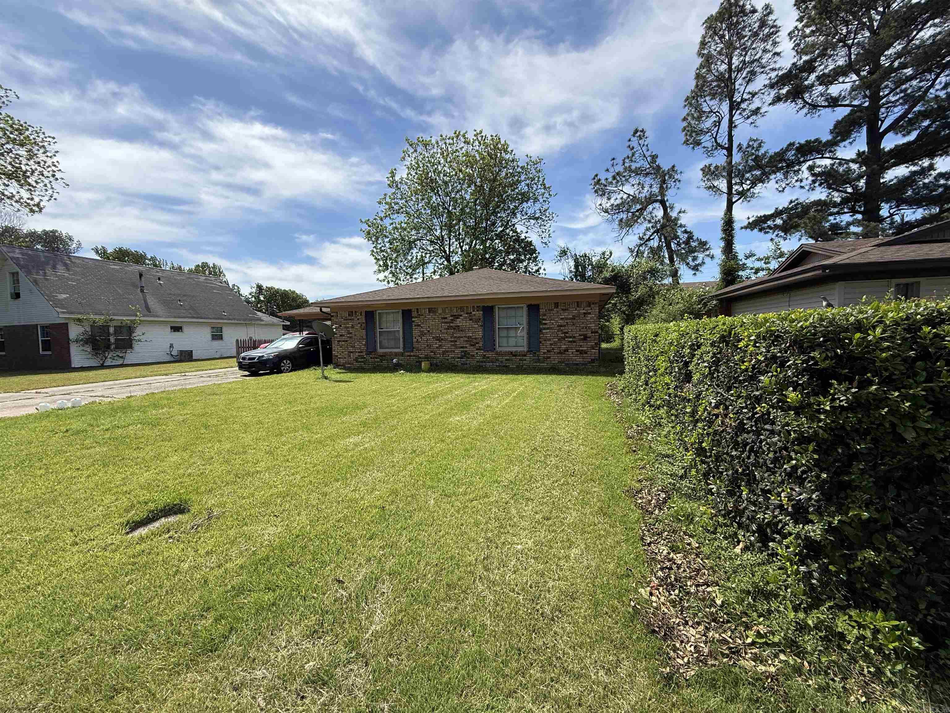 BELLAIRE - Residential