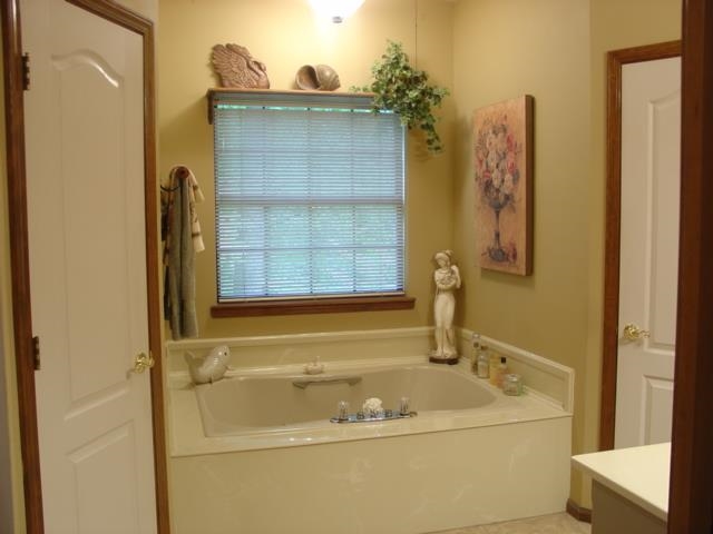 WELLINGTON POINTE - Residential