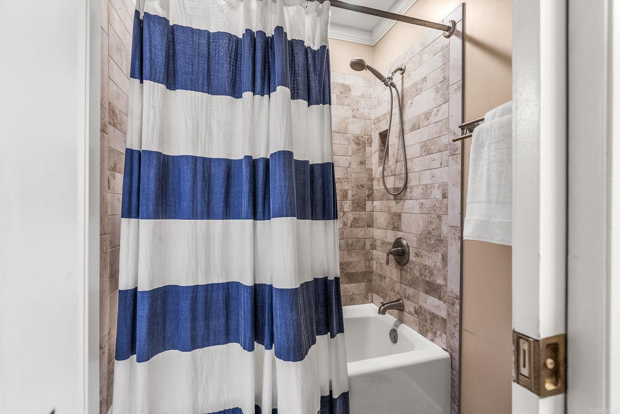 WALTON HEIGHTS - Residential