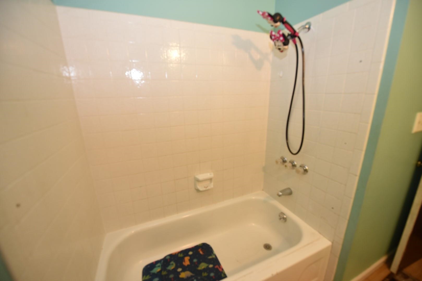 CHELSEA GLADE - Residential