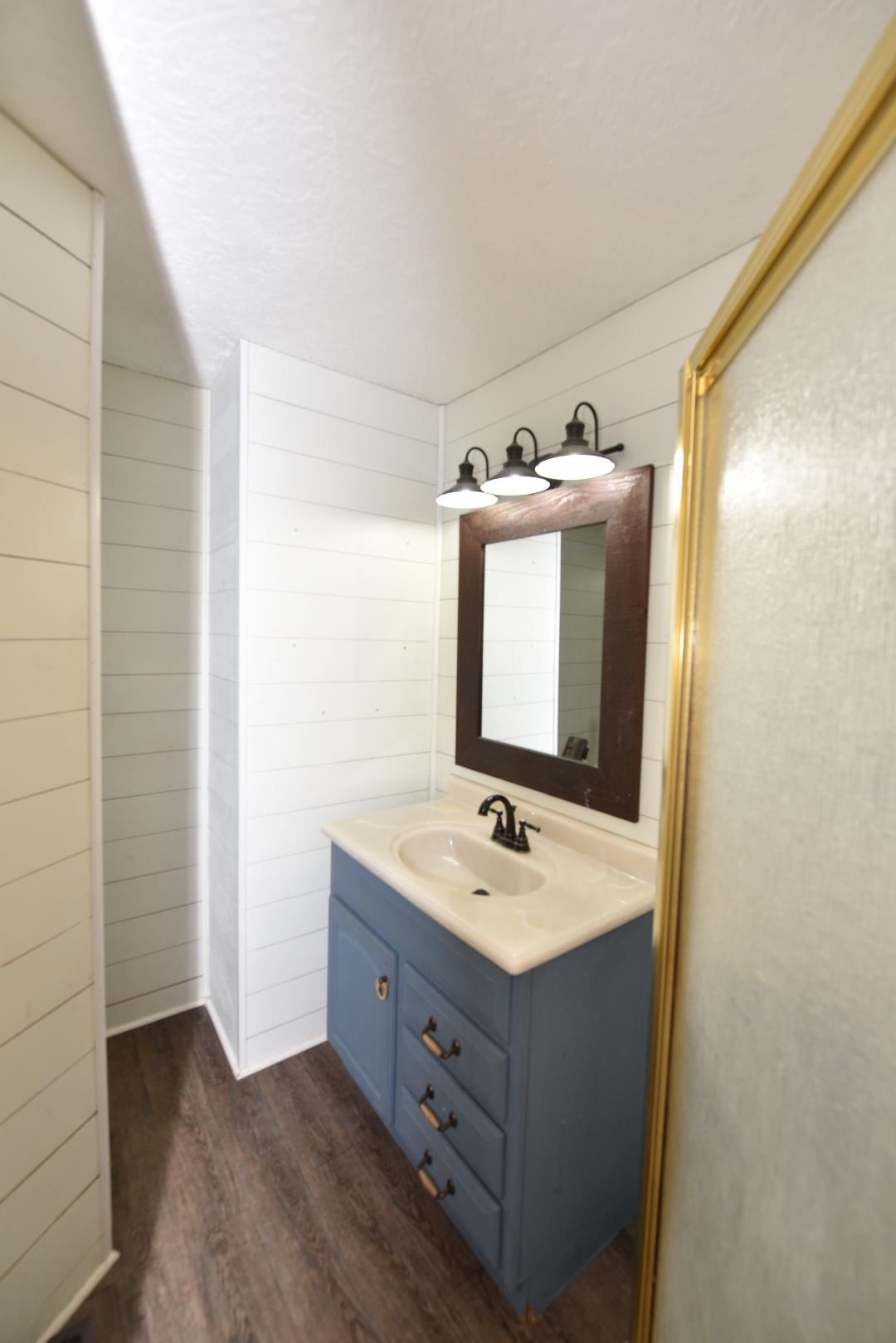 CHELSEA GLADE - Residential