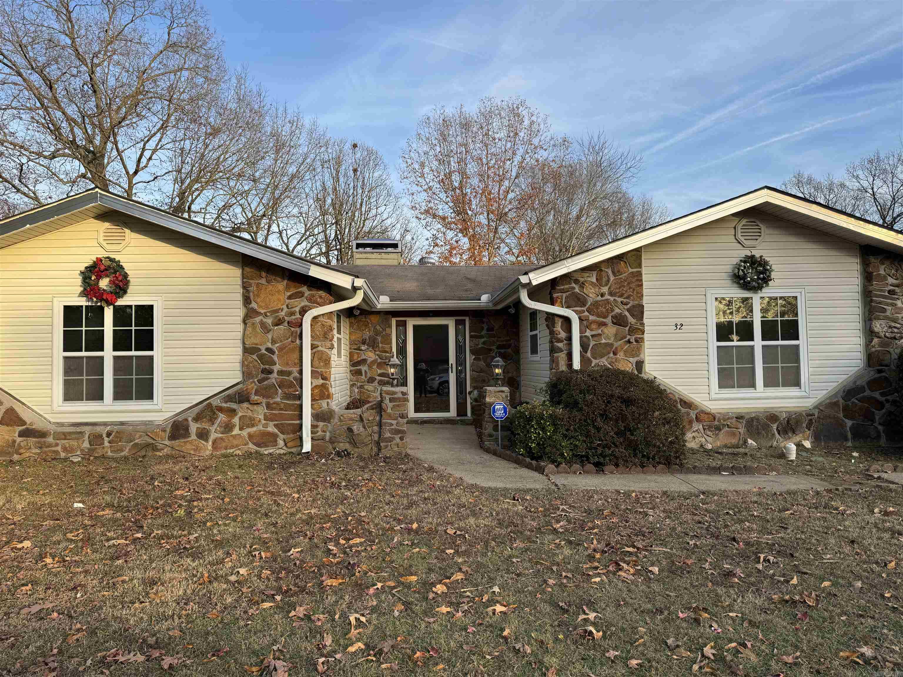 ARBOR OAKS - Residential