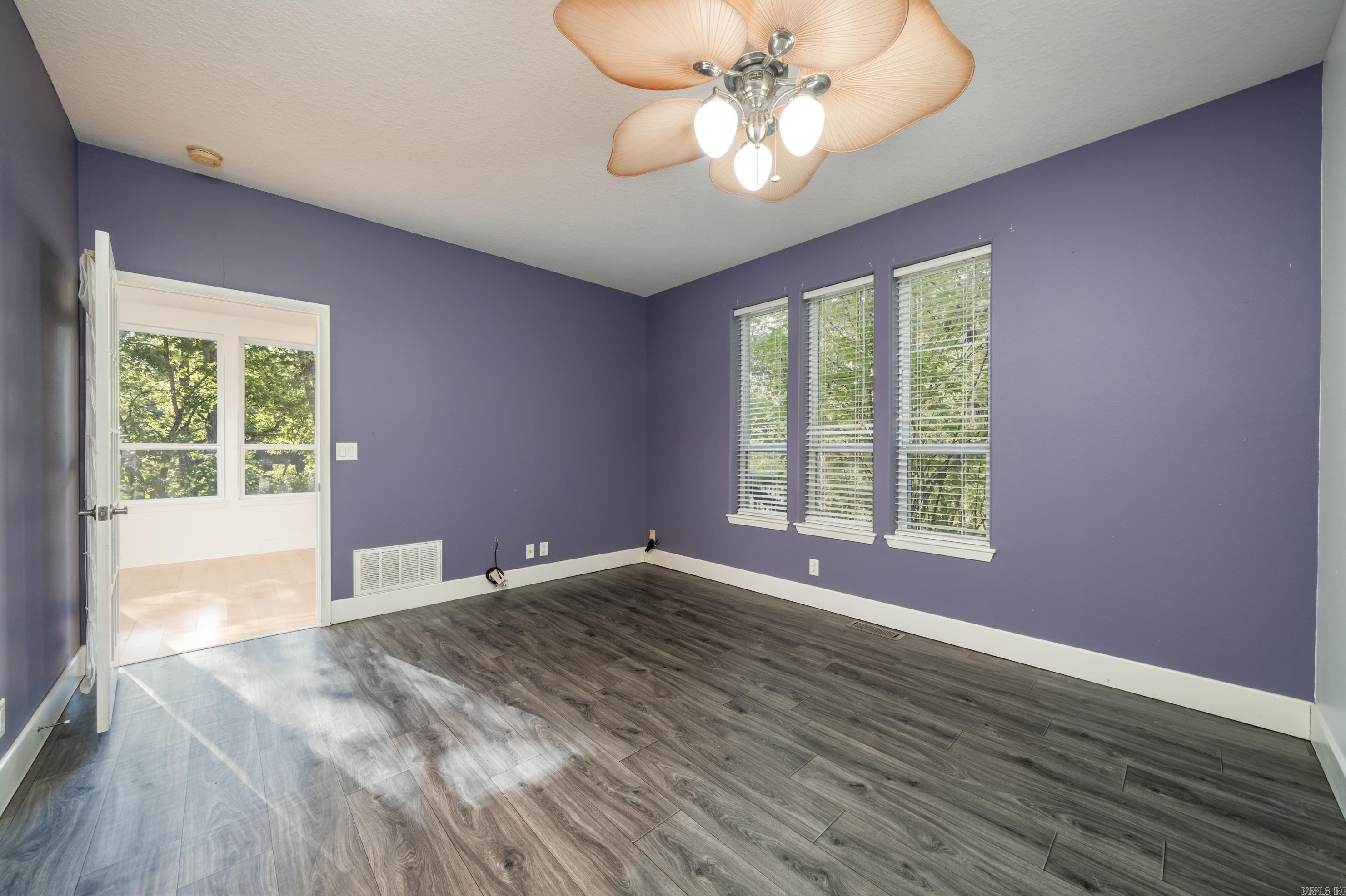 Gancho - Residential