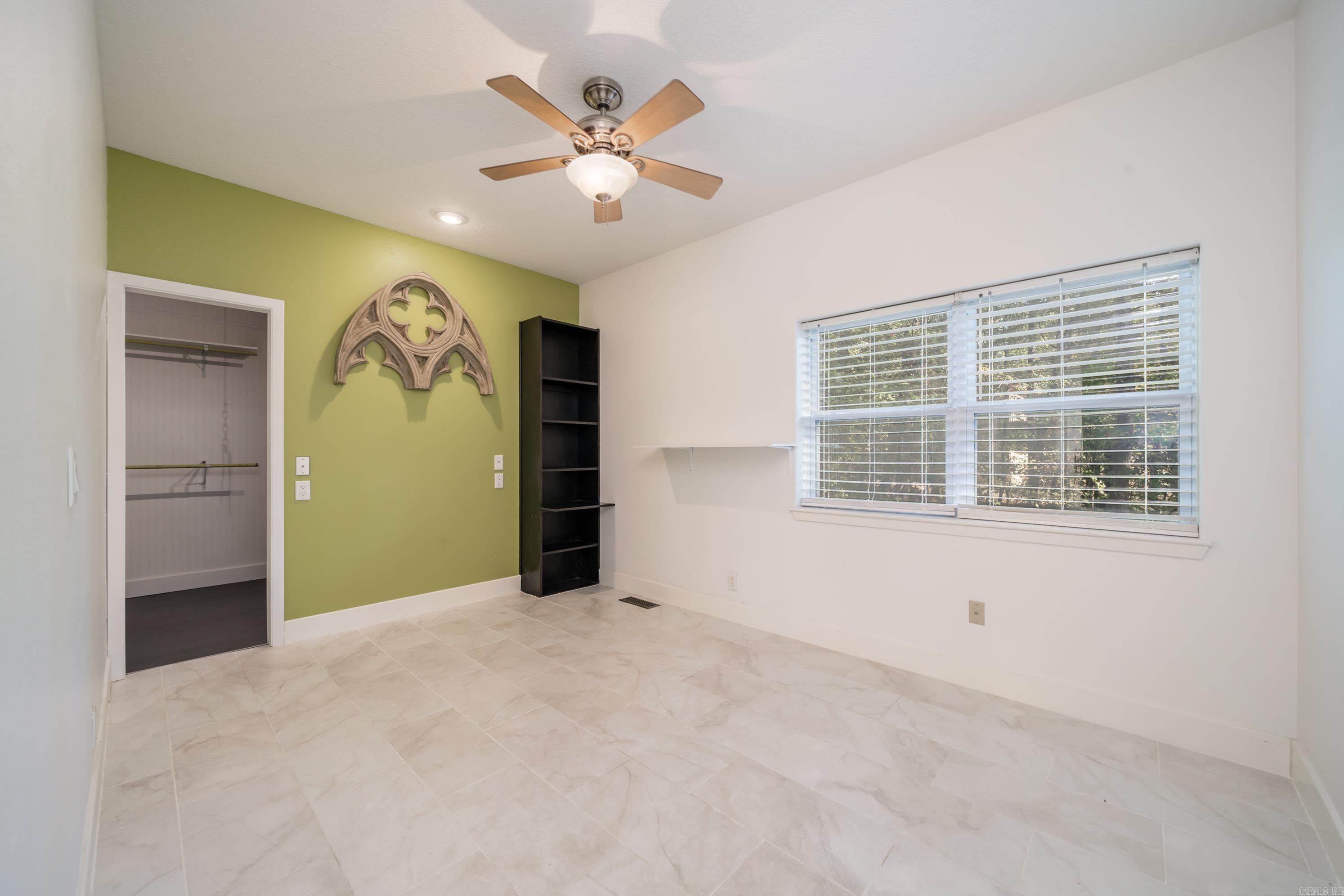 Gancho - Residential