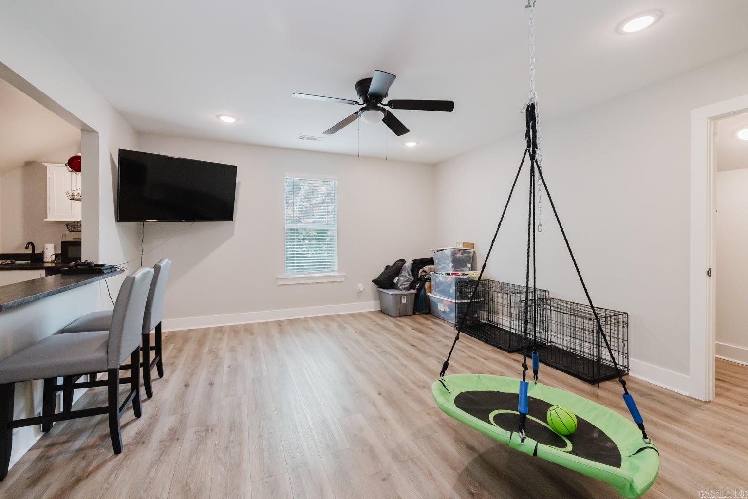 THE WATERS ON TIMBERLAKE - Residential