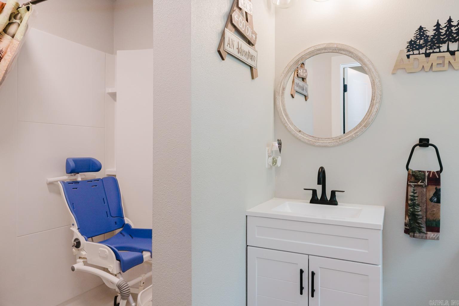 THE WATERS ON TIMBERLAKE - Residential