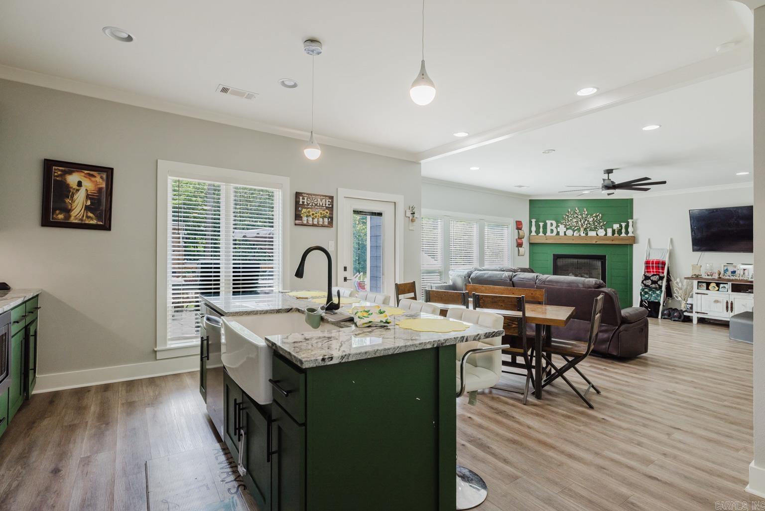 THE WATERS ON TIMBERLAKE - Residential