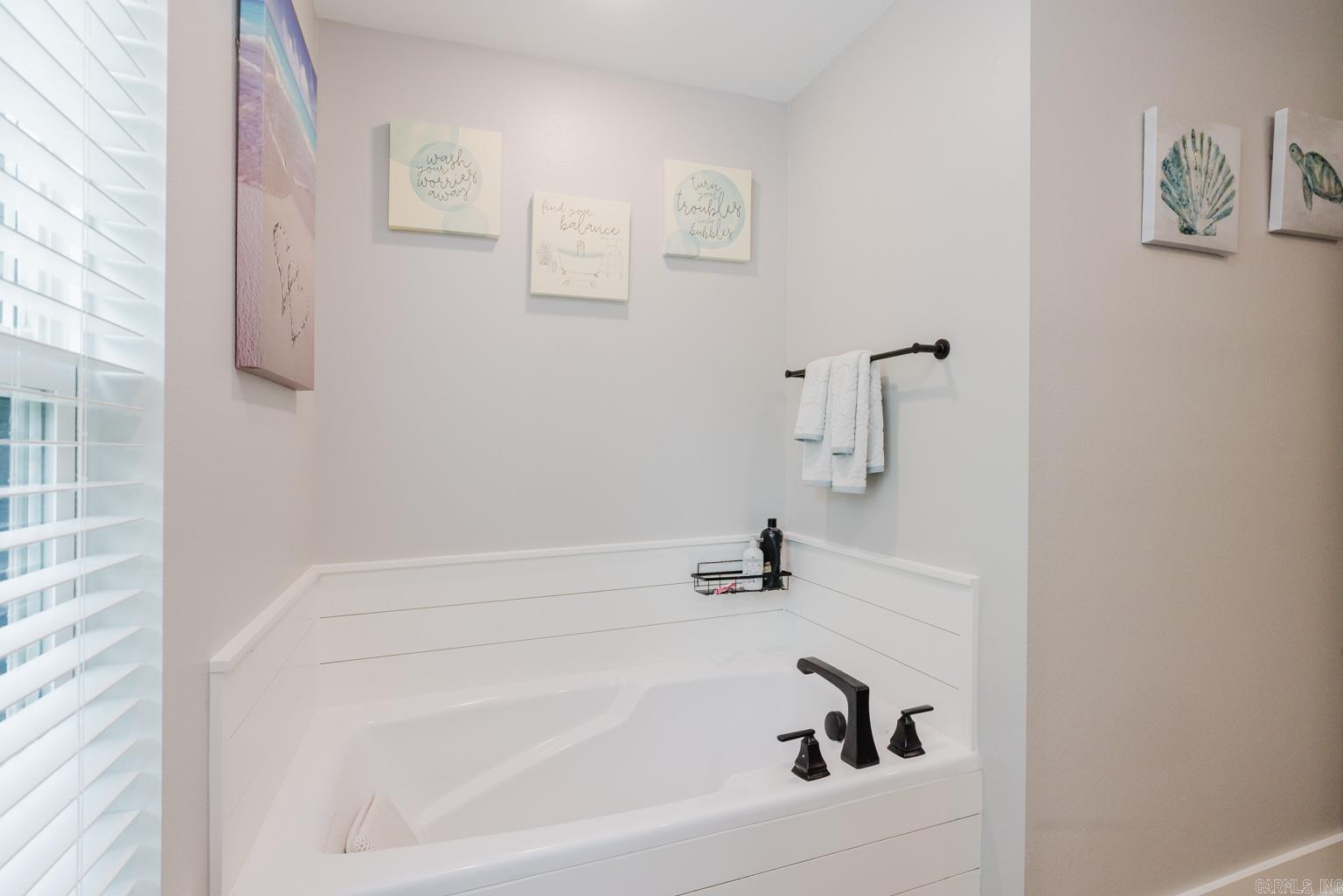 THE WATERS ON TIMBERLAKE - Residential