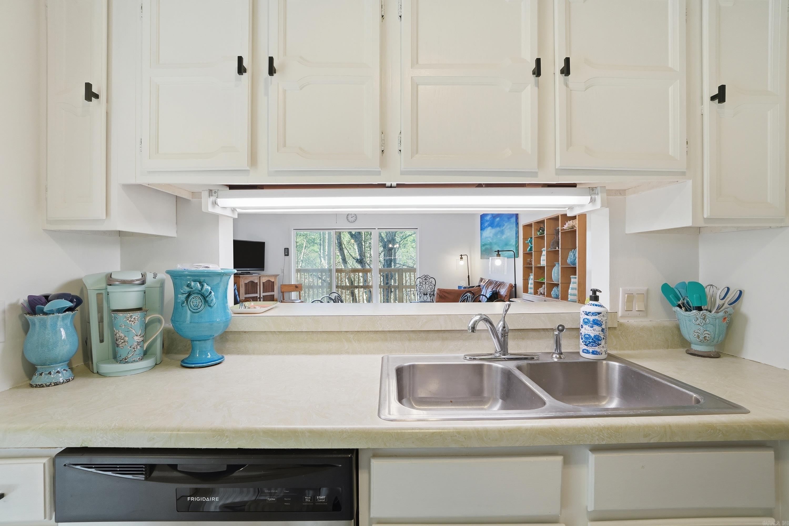 Madrid Courts - Residential