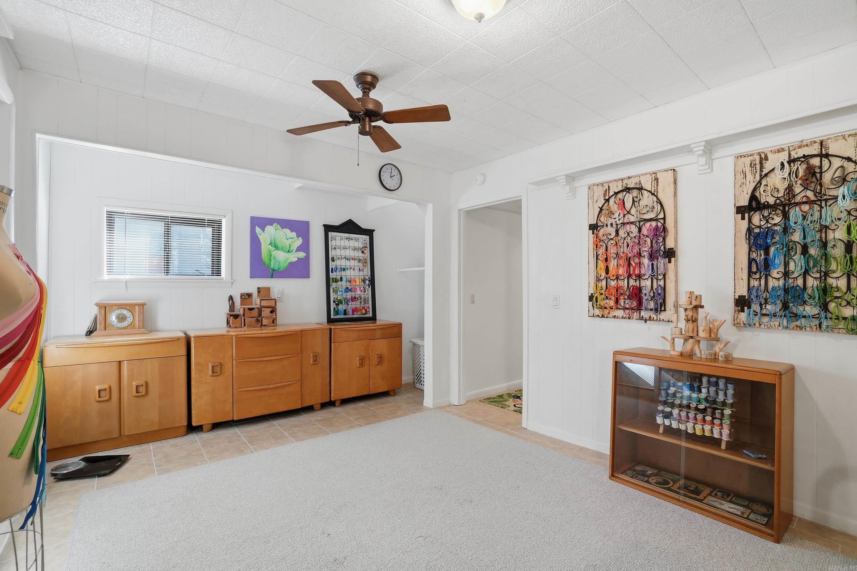 Madrid Courts - Residential