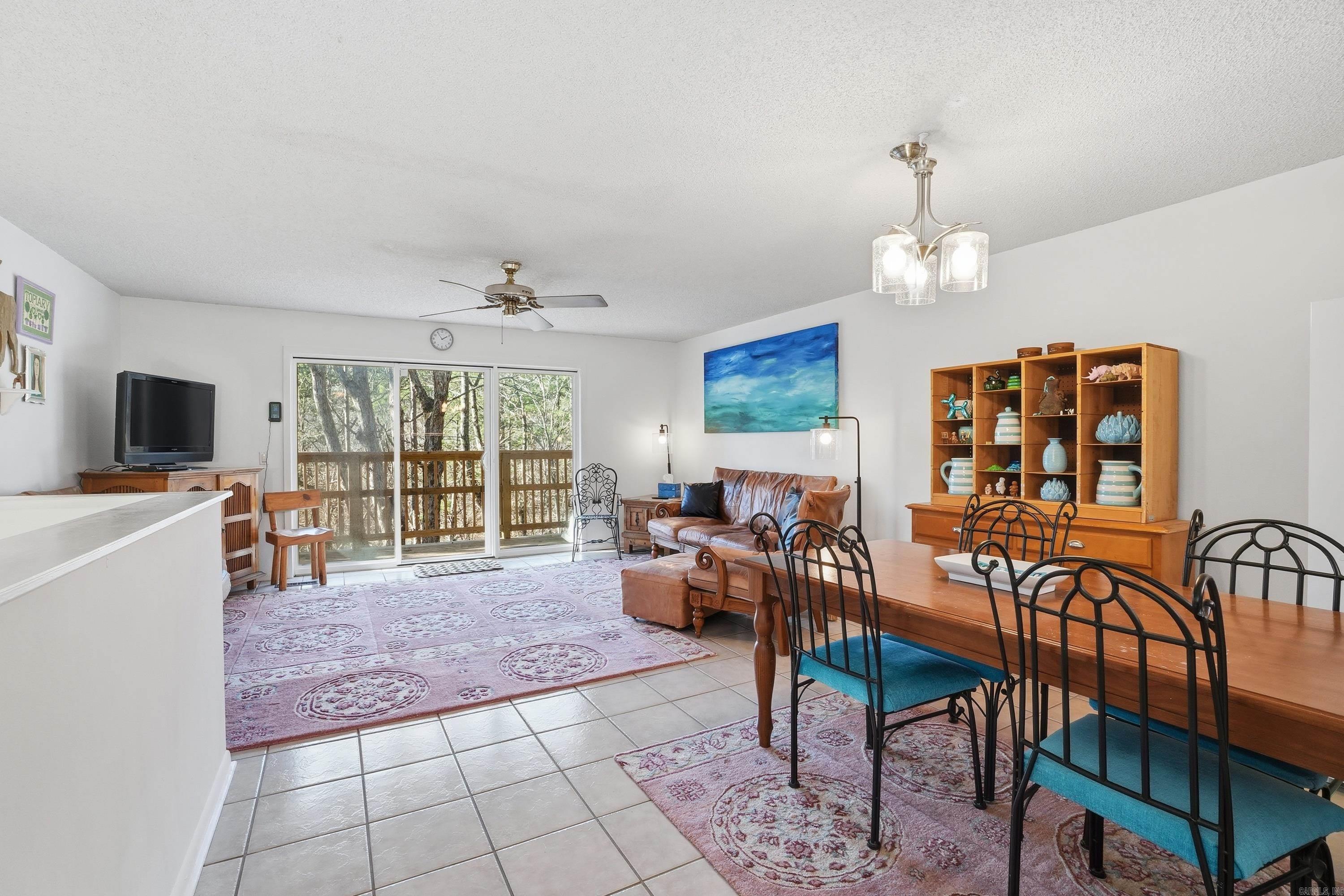 Madrid Courts - Residential