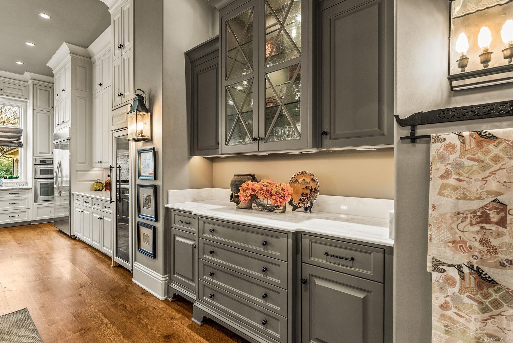 VALLEY FALLS ESTATES - Residential