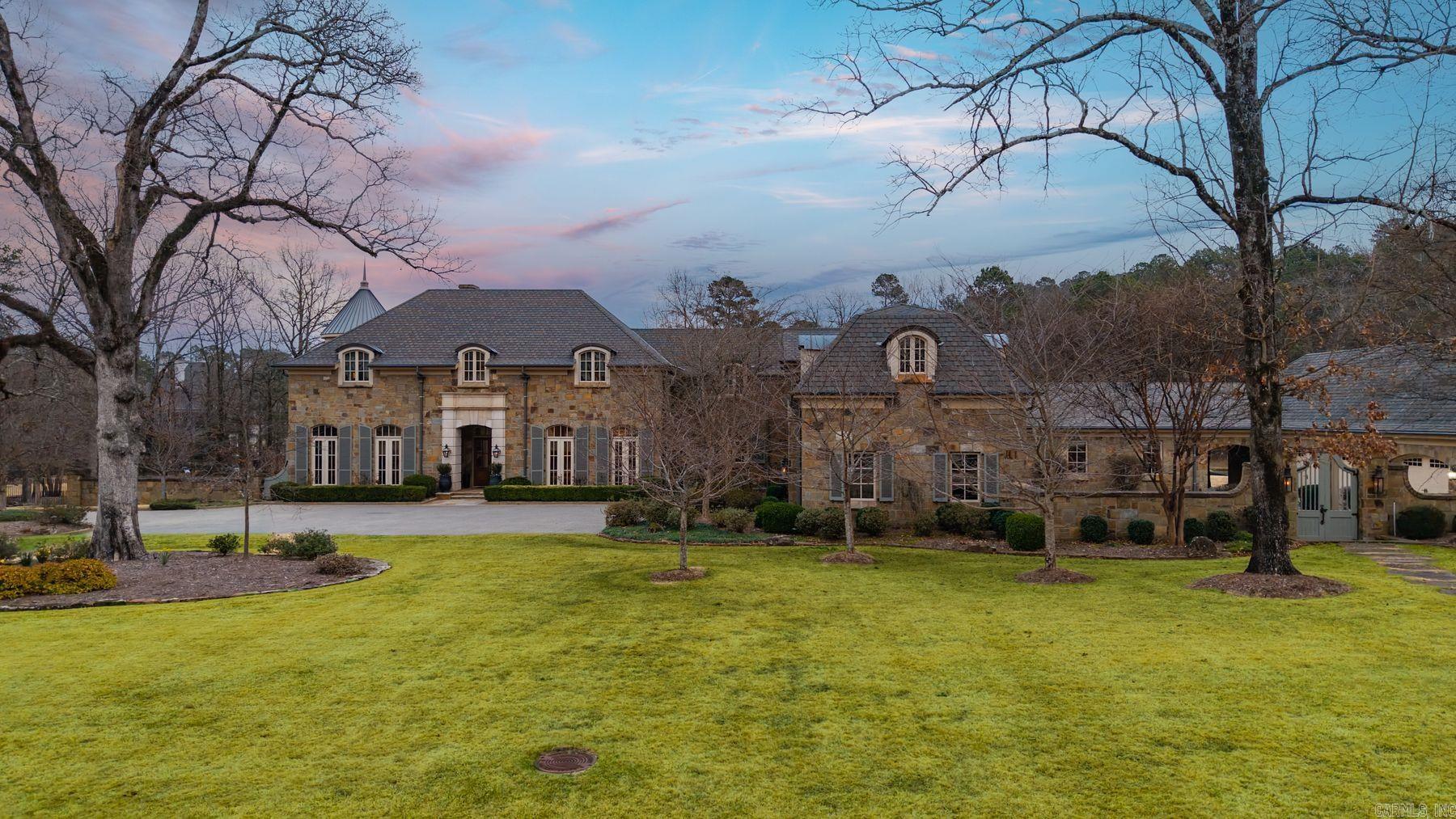 VALLEY FALLS ESTATES - Residential