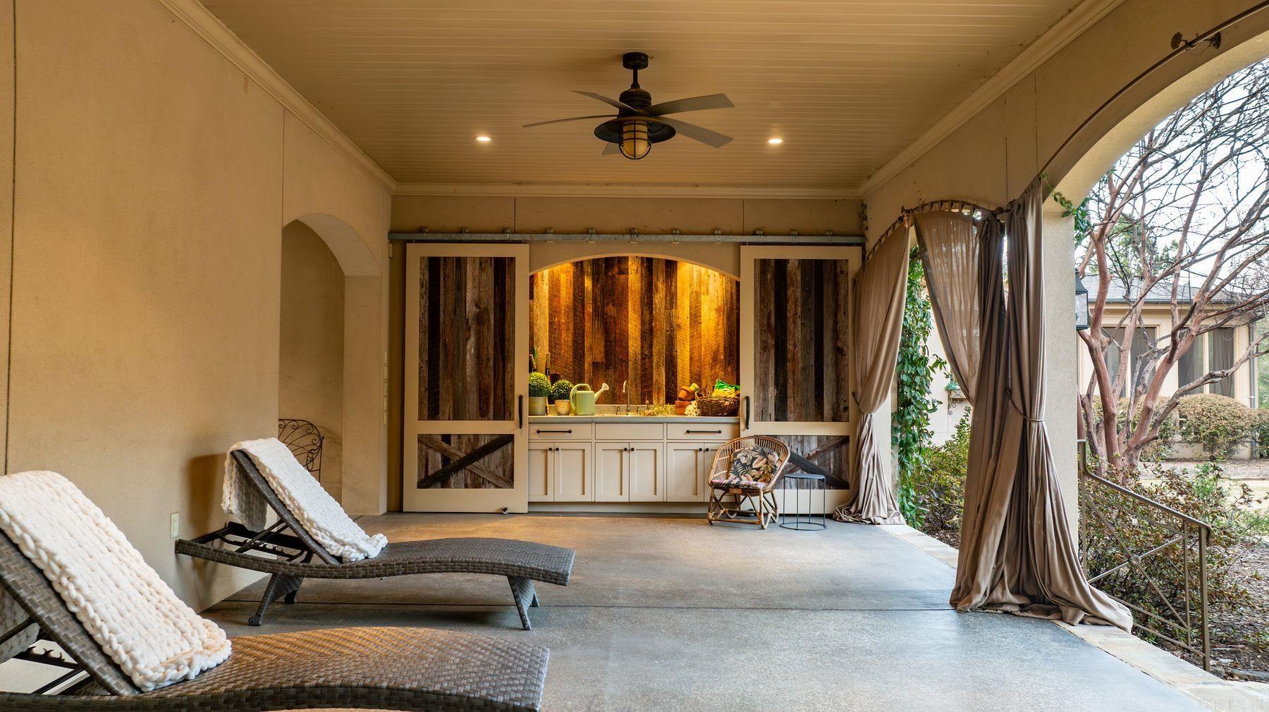 VALLEY FALLS ESTATES - Residential