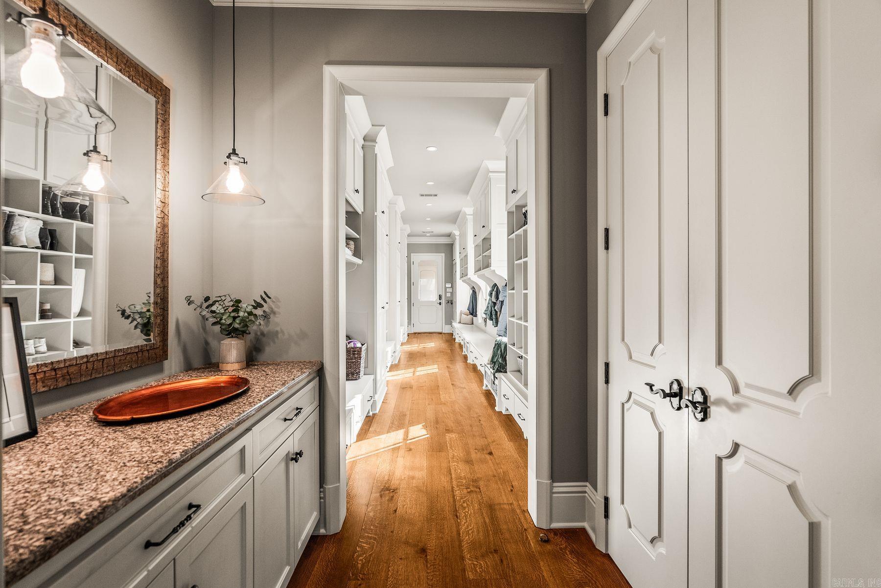 VALLEY FALLS ESTATES - Residential