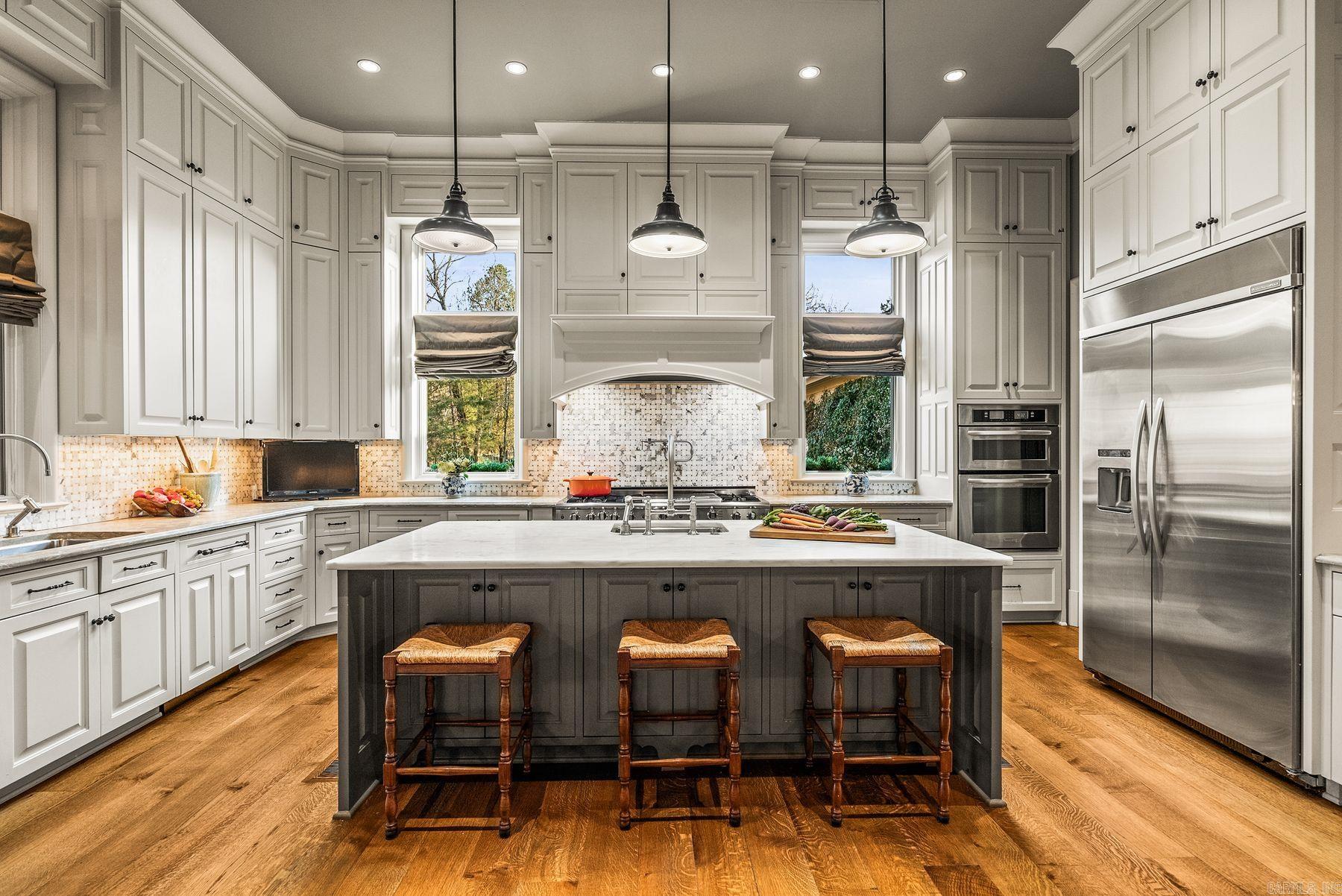 VALLEY FALLS ESTATES - Residential